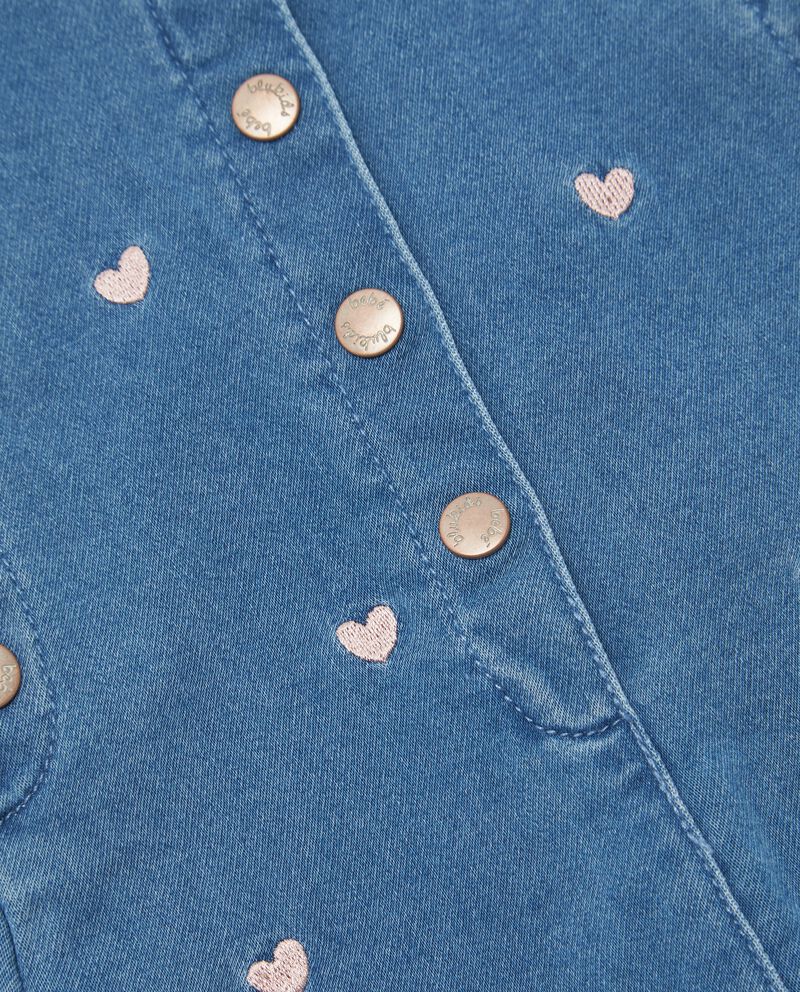 Salopette in jeans con ricami cuori neonata single tile 1 