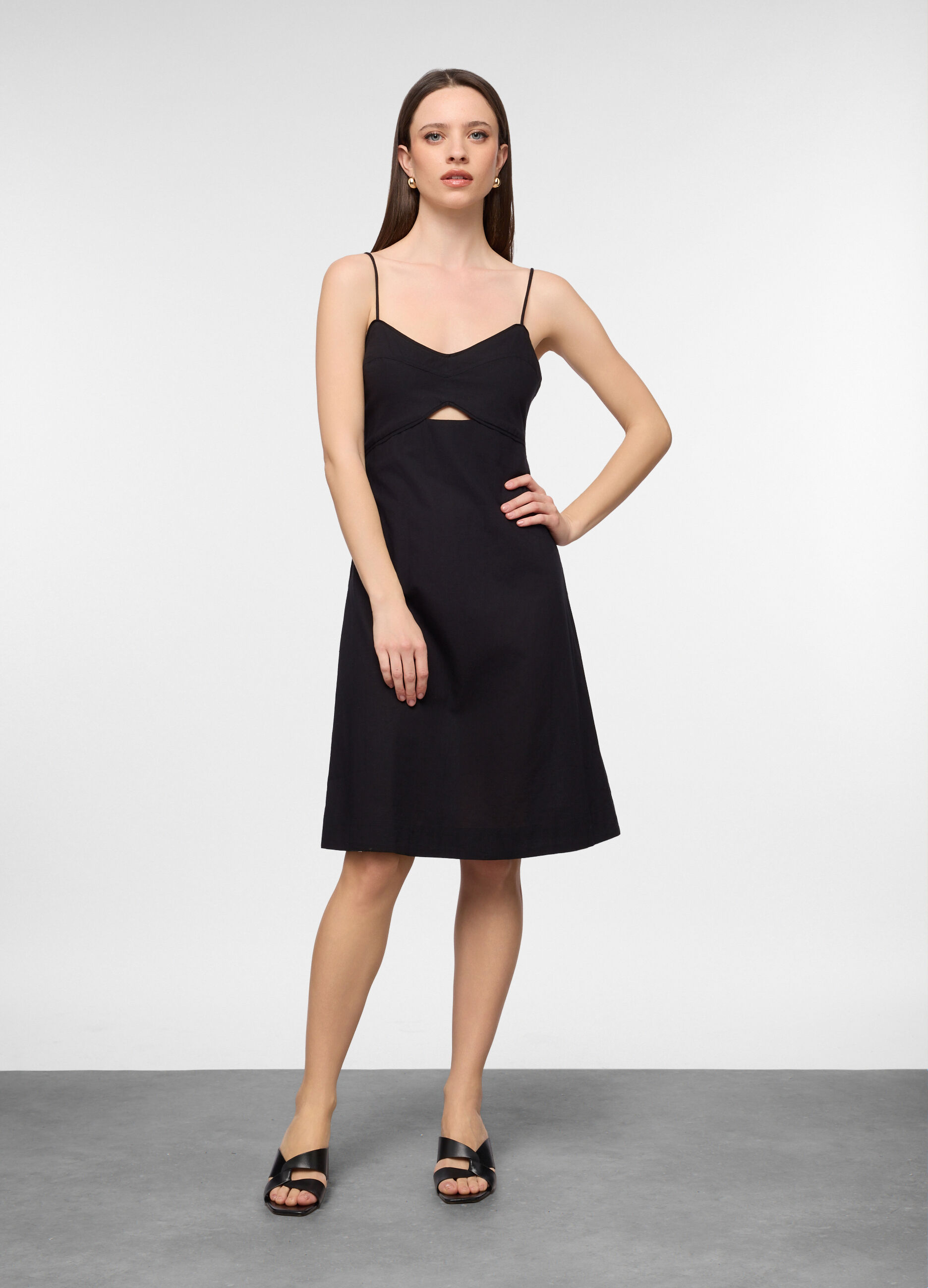 Abito corto fitted misto lino donna_0