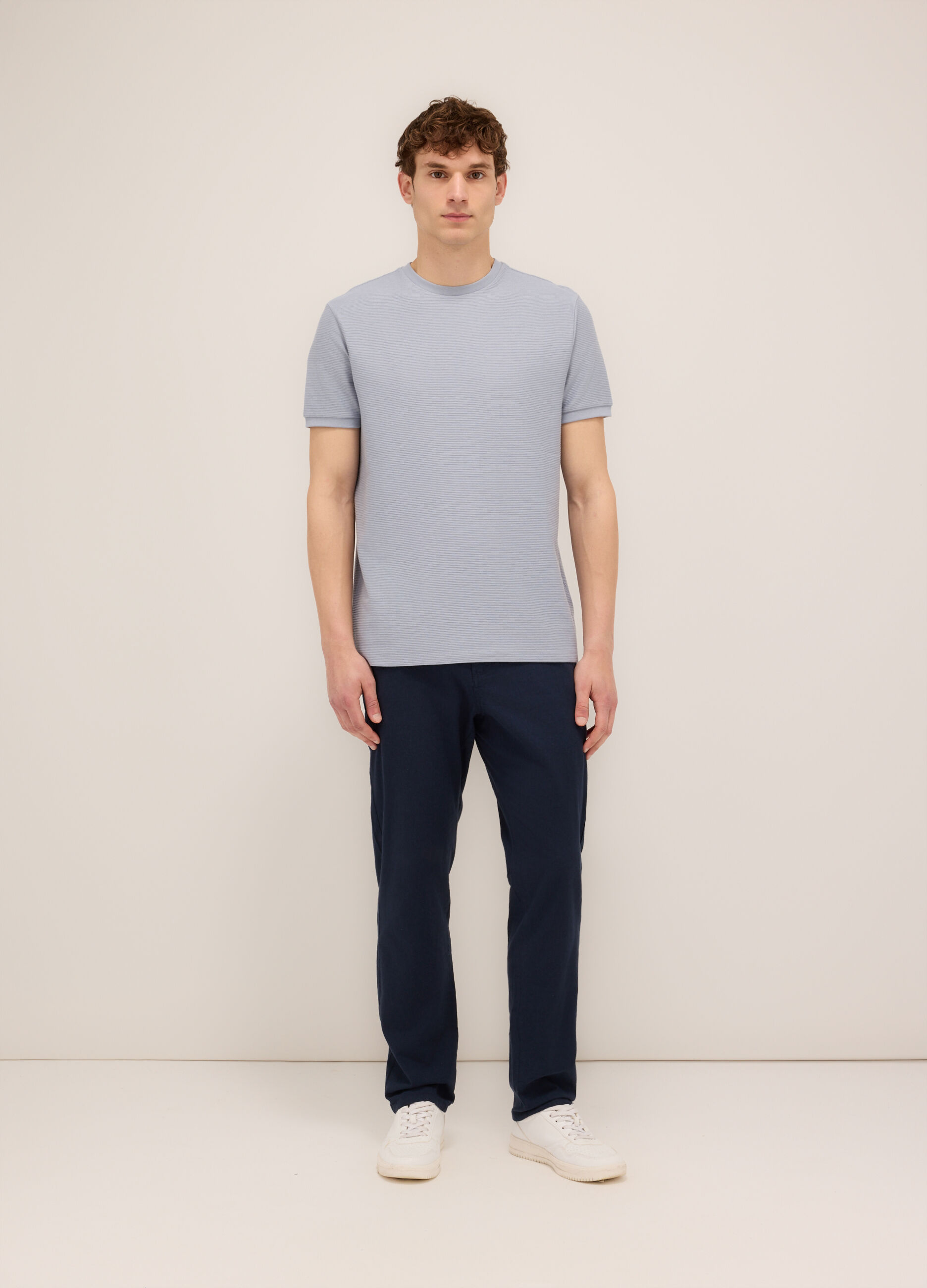 Pantalone chino in cotone e lino stretch uomo