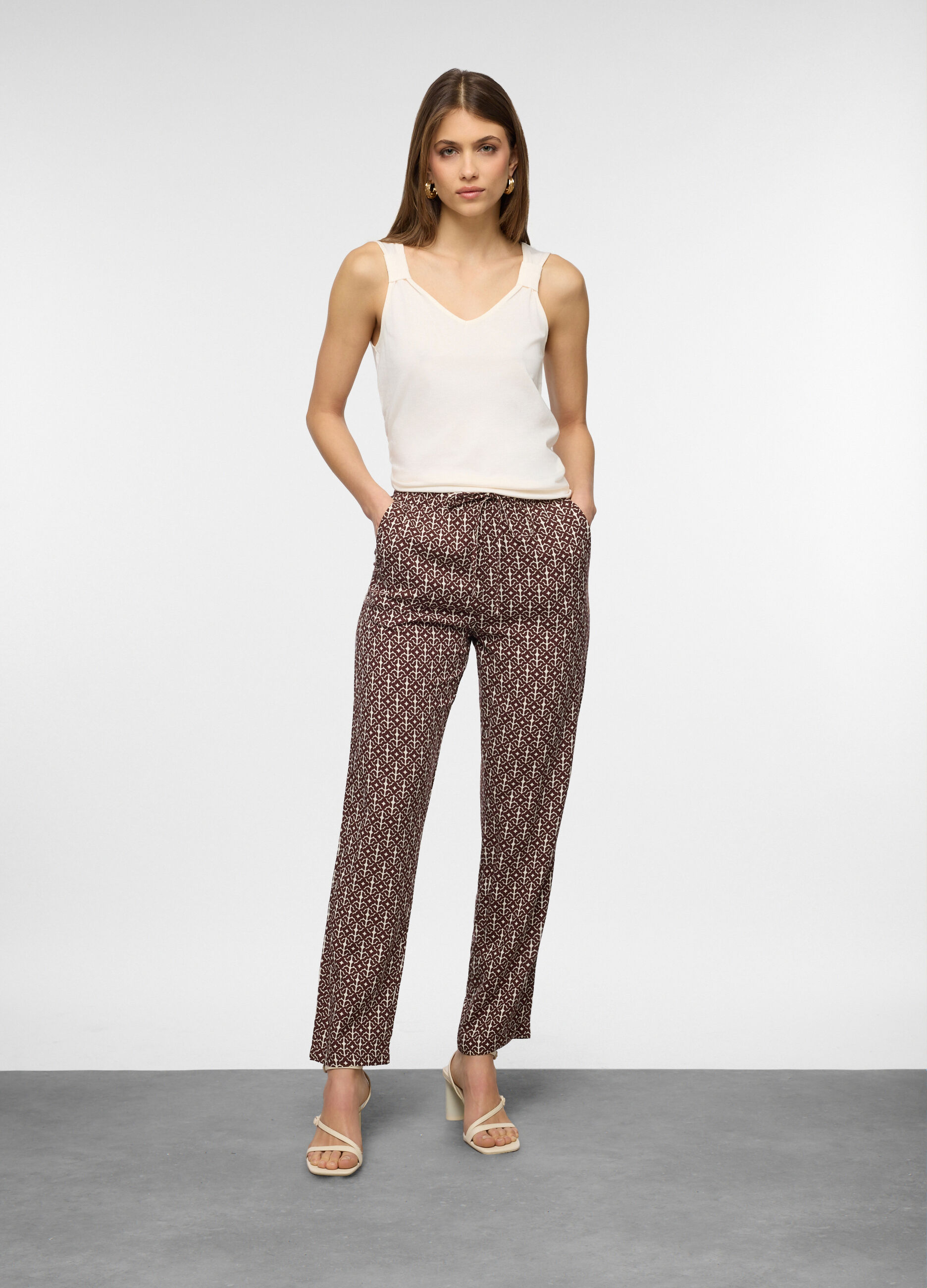 Canotta con scollo a V donna_0