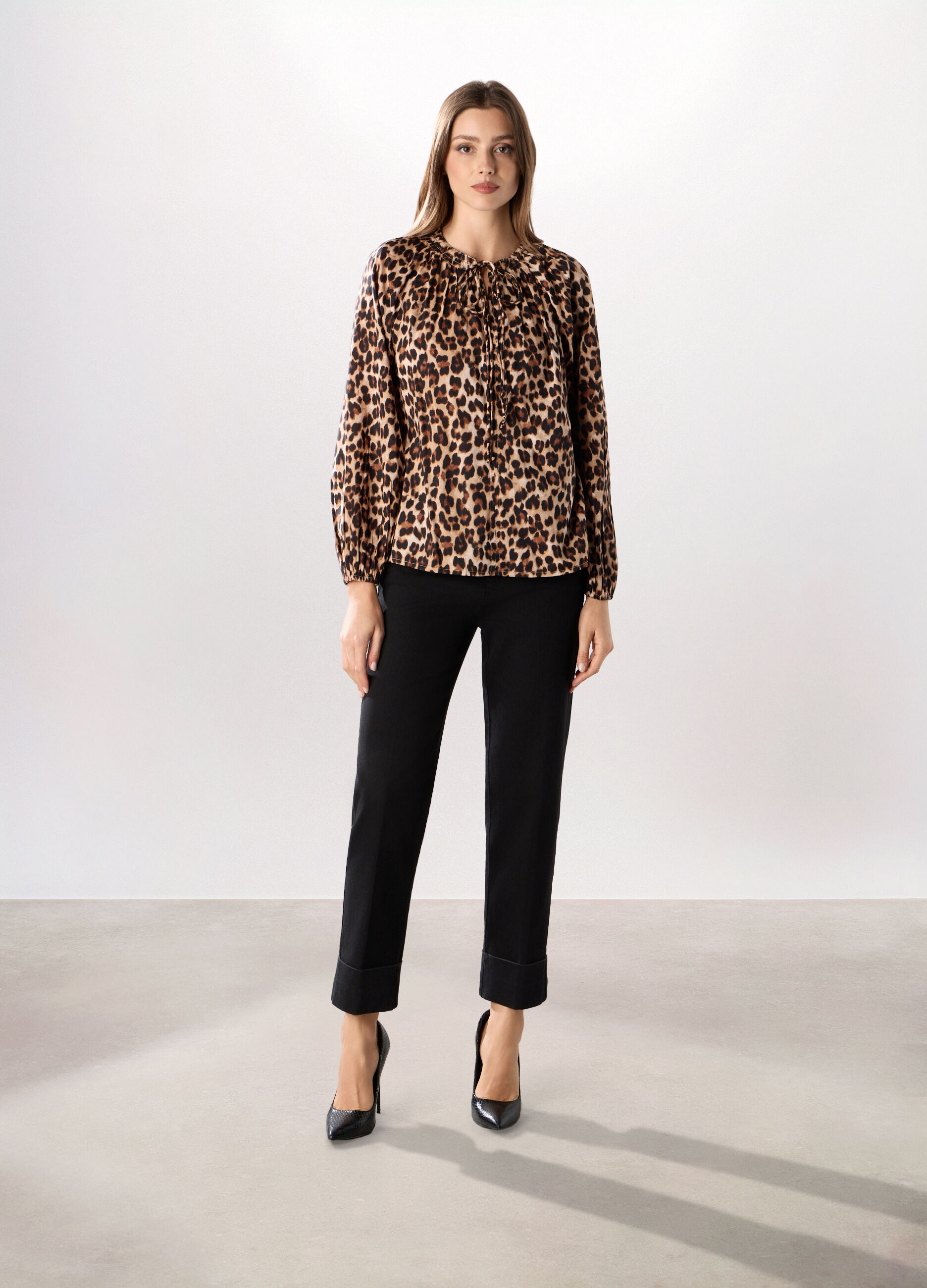 Pantalone chino in denim stretch donna_0
