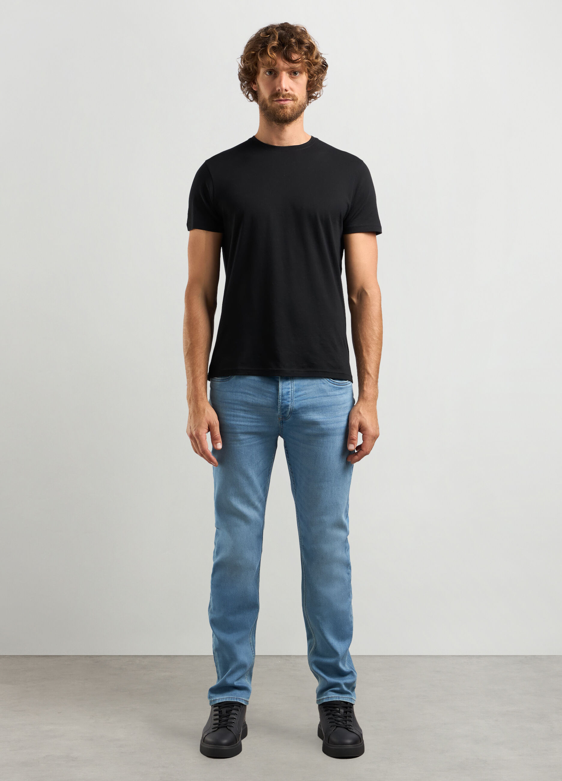 Jeans skinny fit in cotone stretch uomo_0