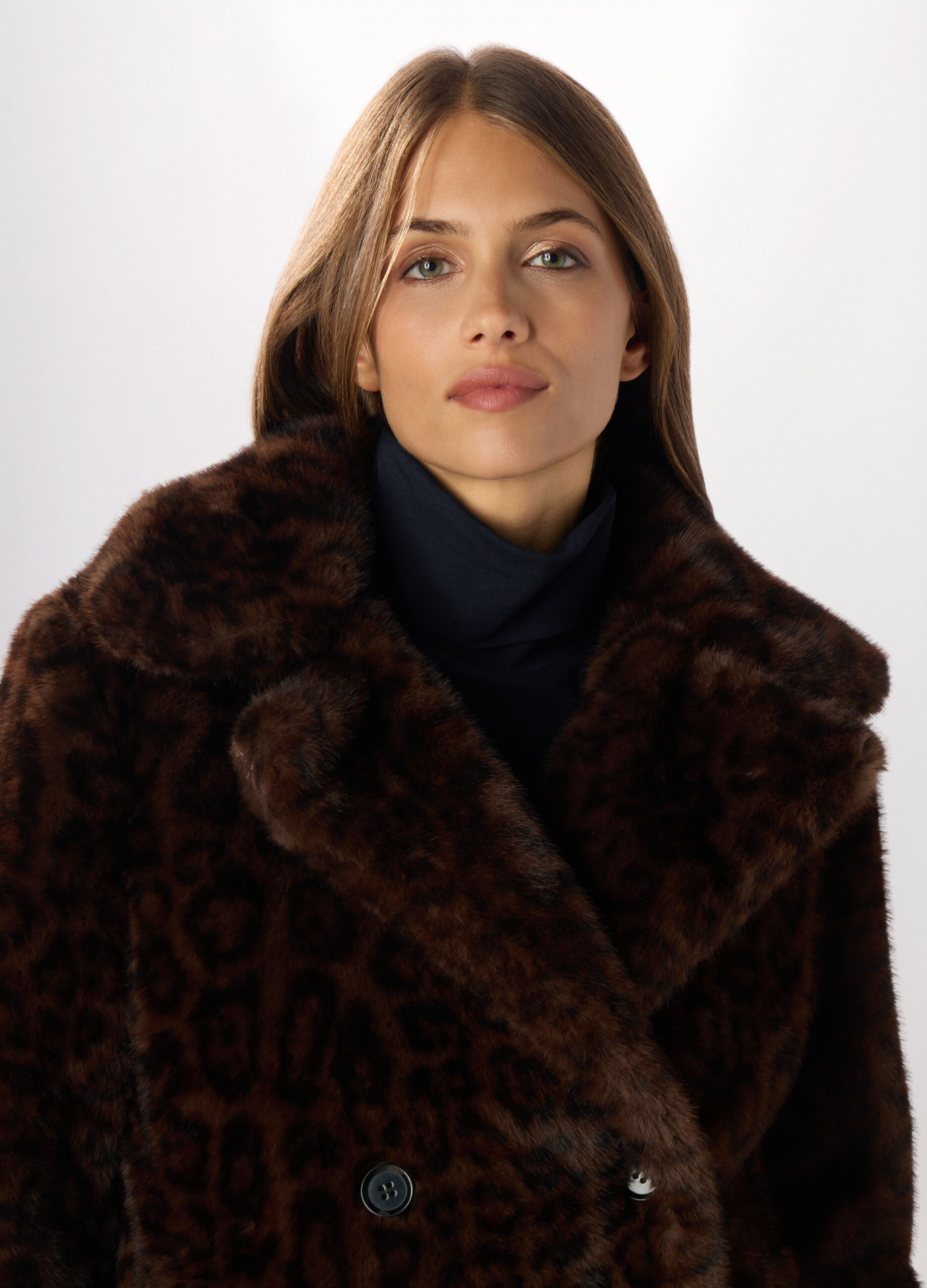 Giacca in eco fur animalier donna_2
