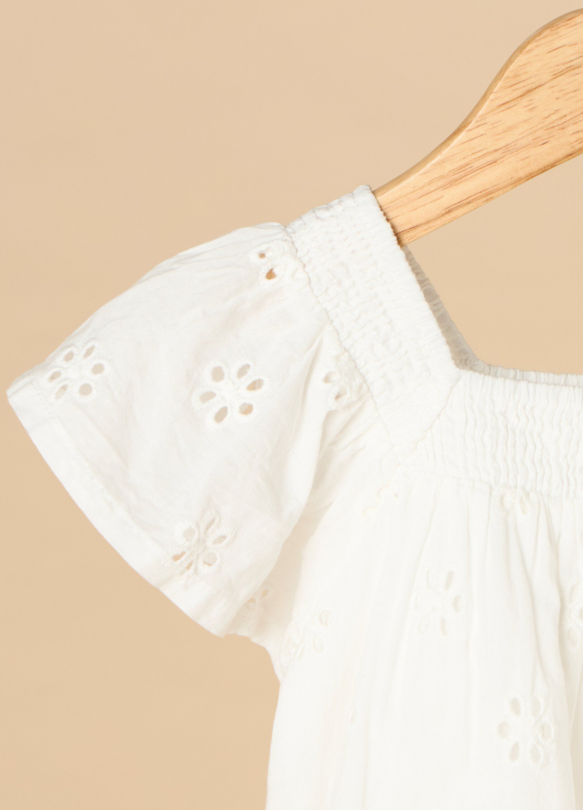 Top in cotone sangallo_1