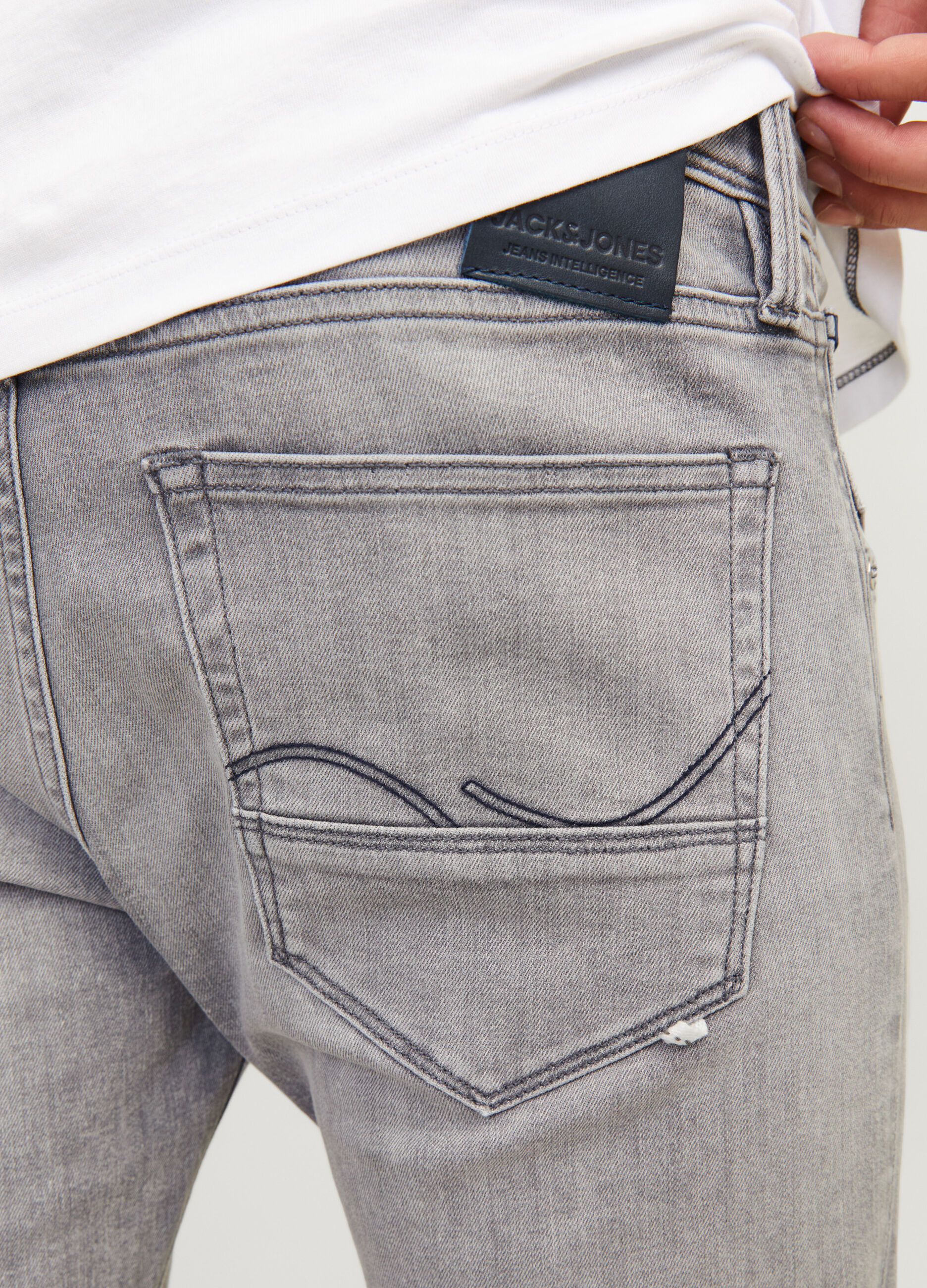 Jeans slim fit in denim stretch uomo_5