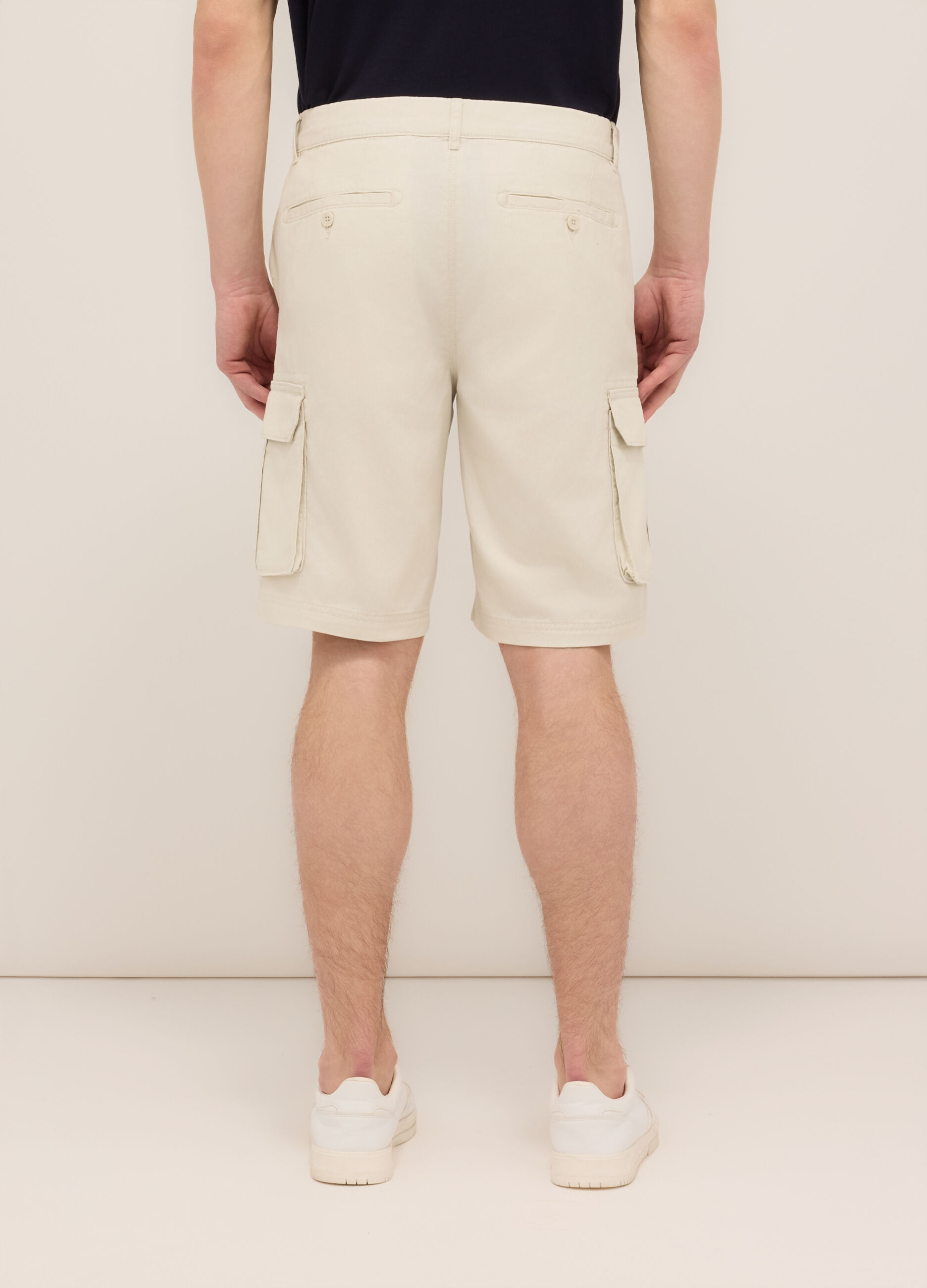 Bermuda cargo in twill di cotone uomo
