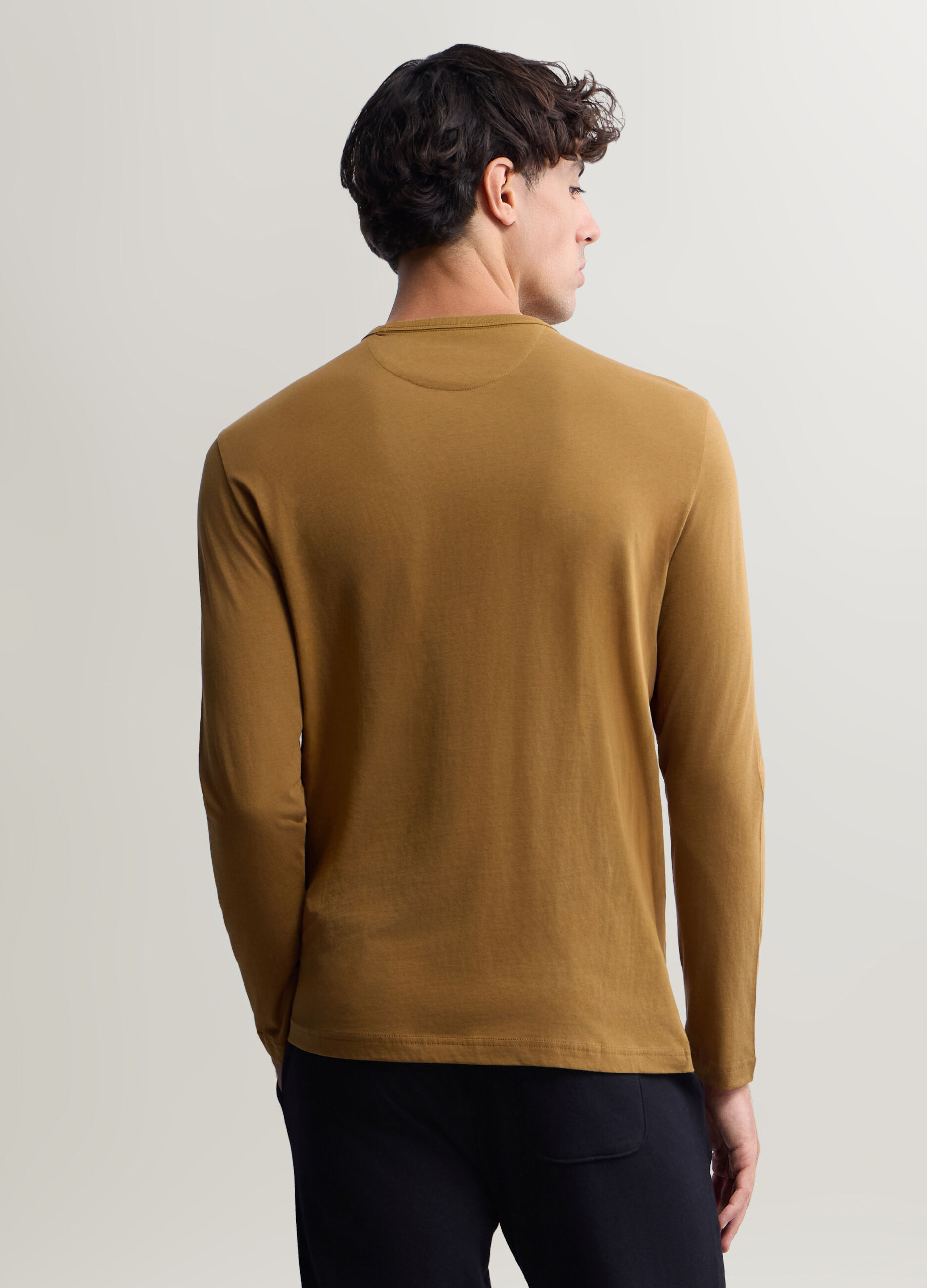 Maglia girocollo a maniche lunghe in cotone uomo