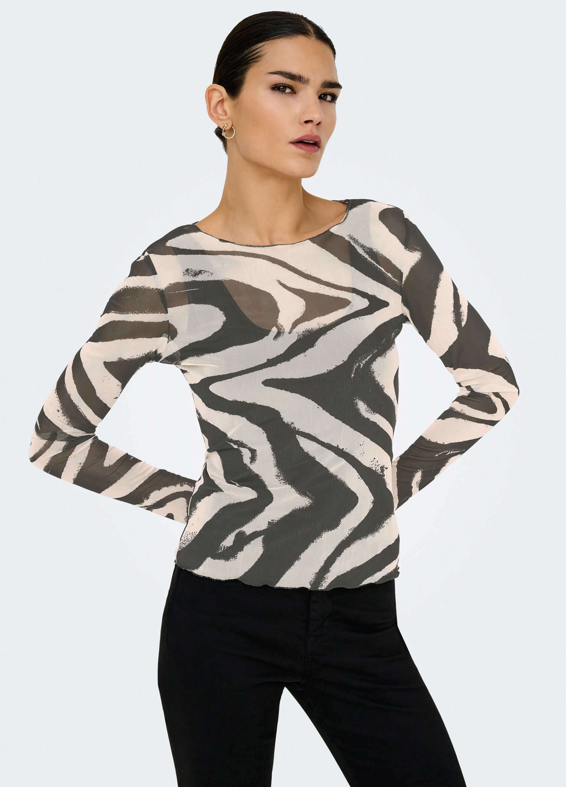 T-shirt a maniche lunghe donna_3