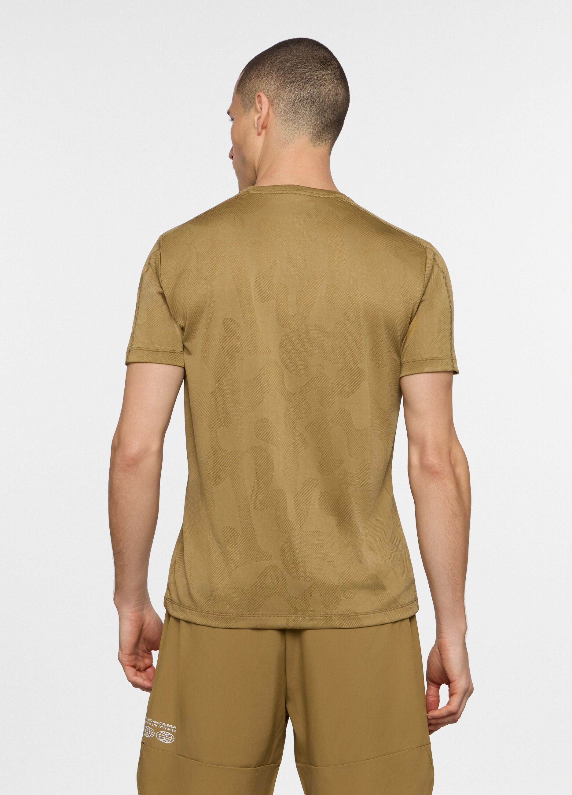 T-shirt sportiva easy dry a fantasia uomo_1