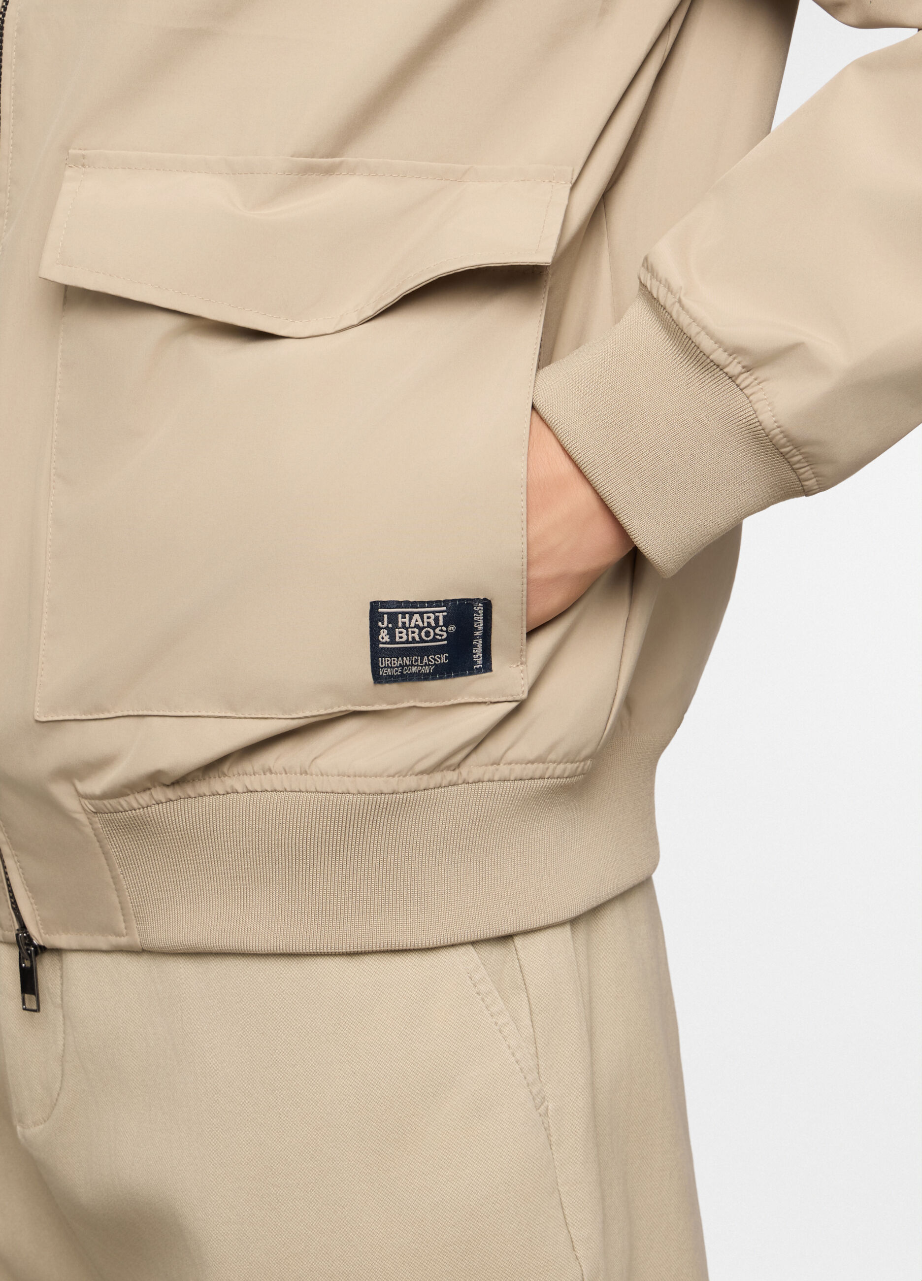 Bomber in tessuto tecnico uomo_2