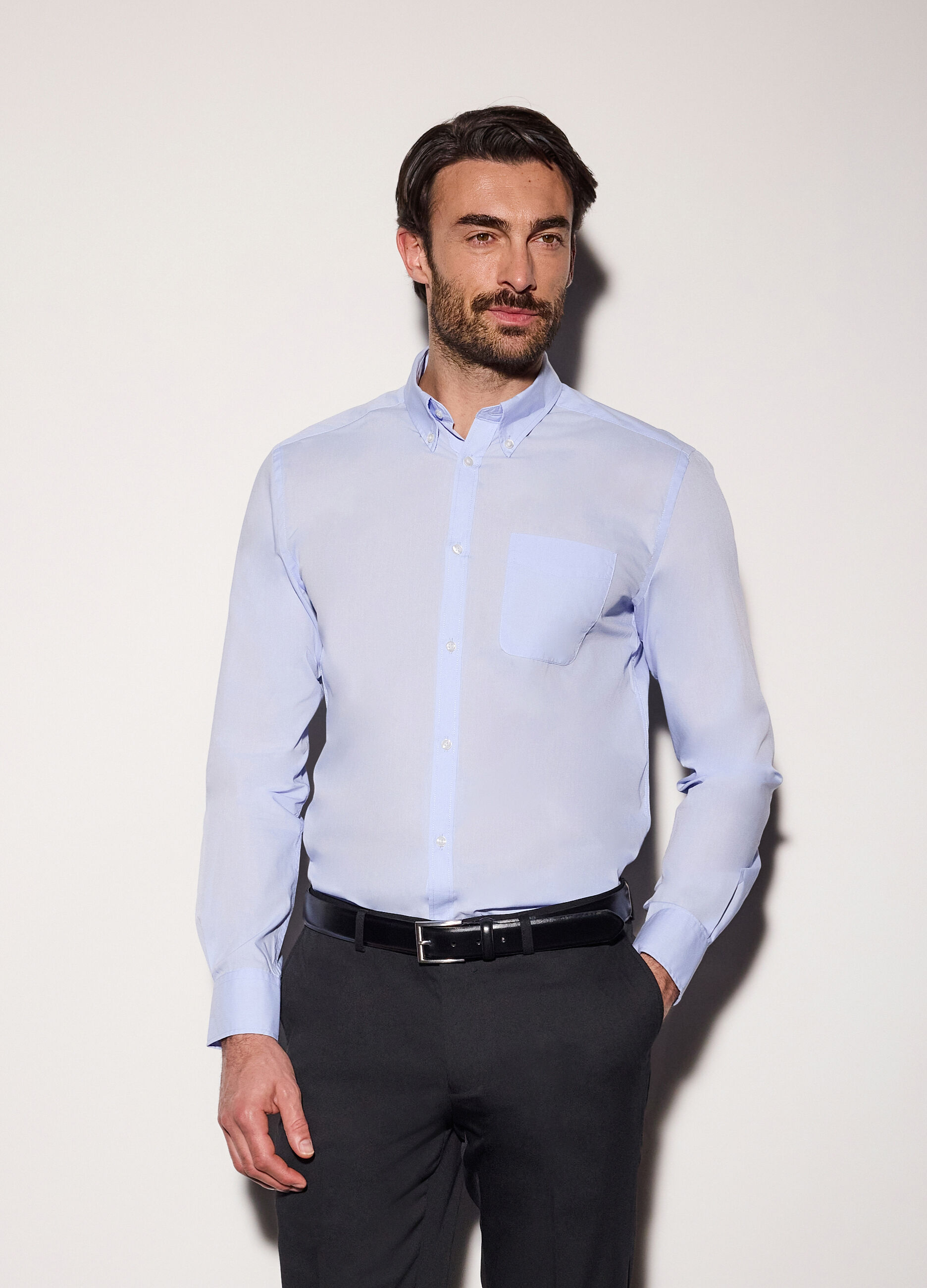 Camicia regular fit con colletto button down uomo
