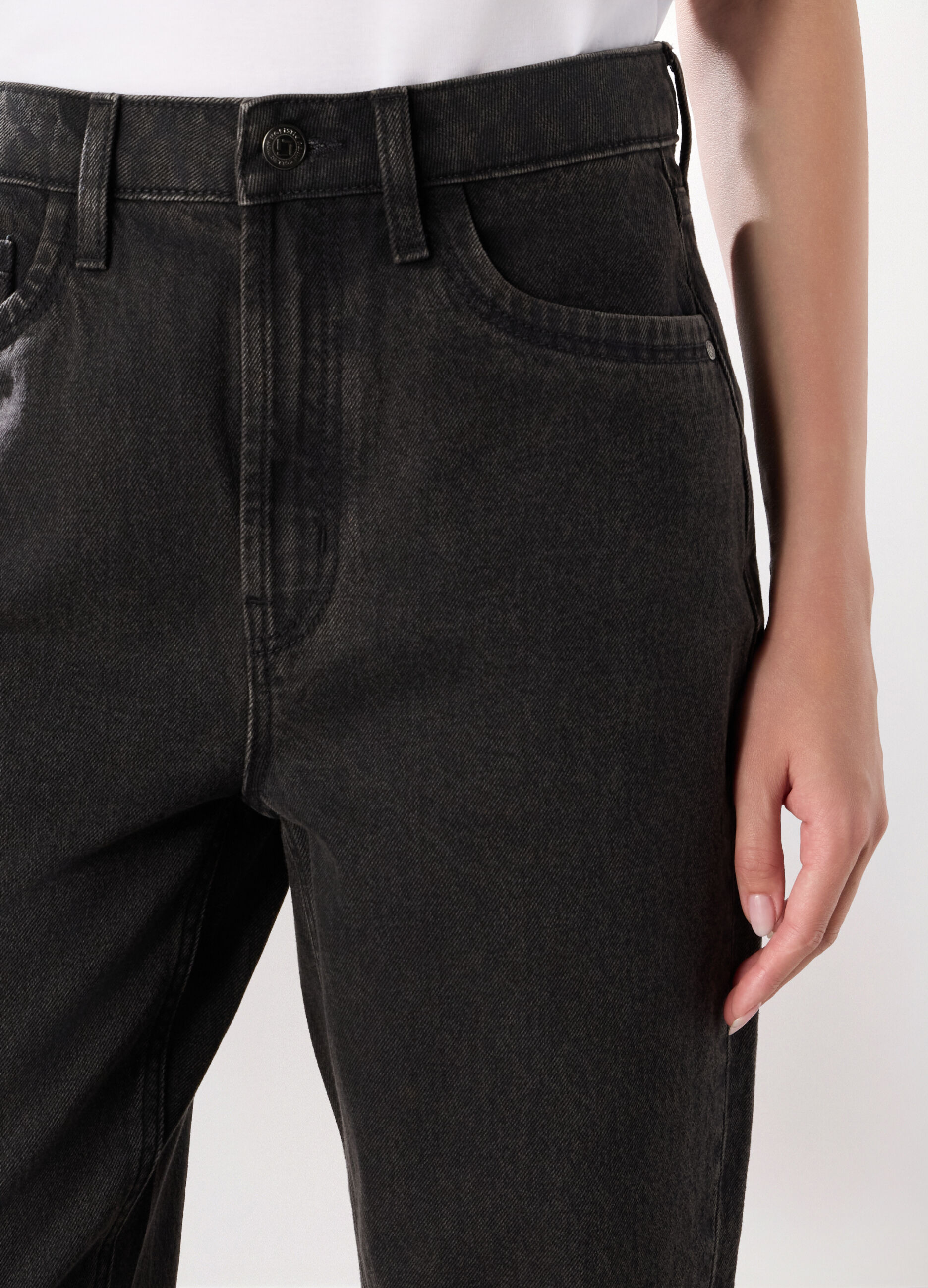 Pantaloni mom fit in denim di puro cotone donna_2