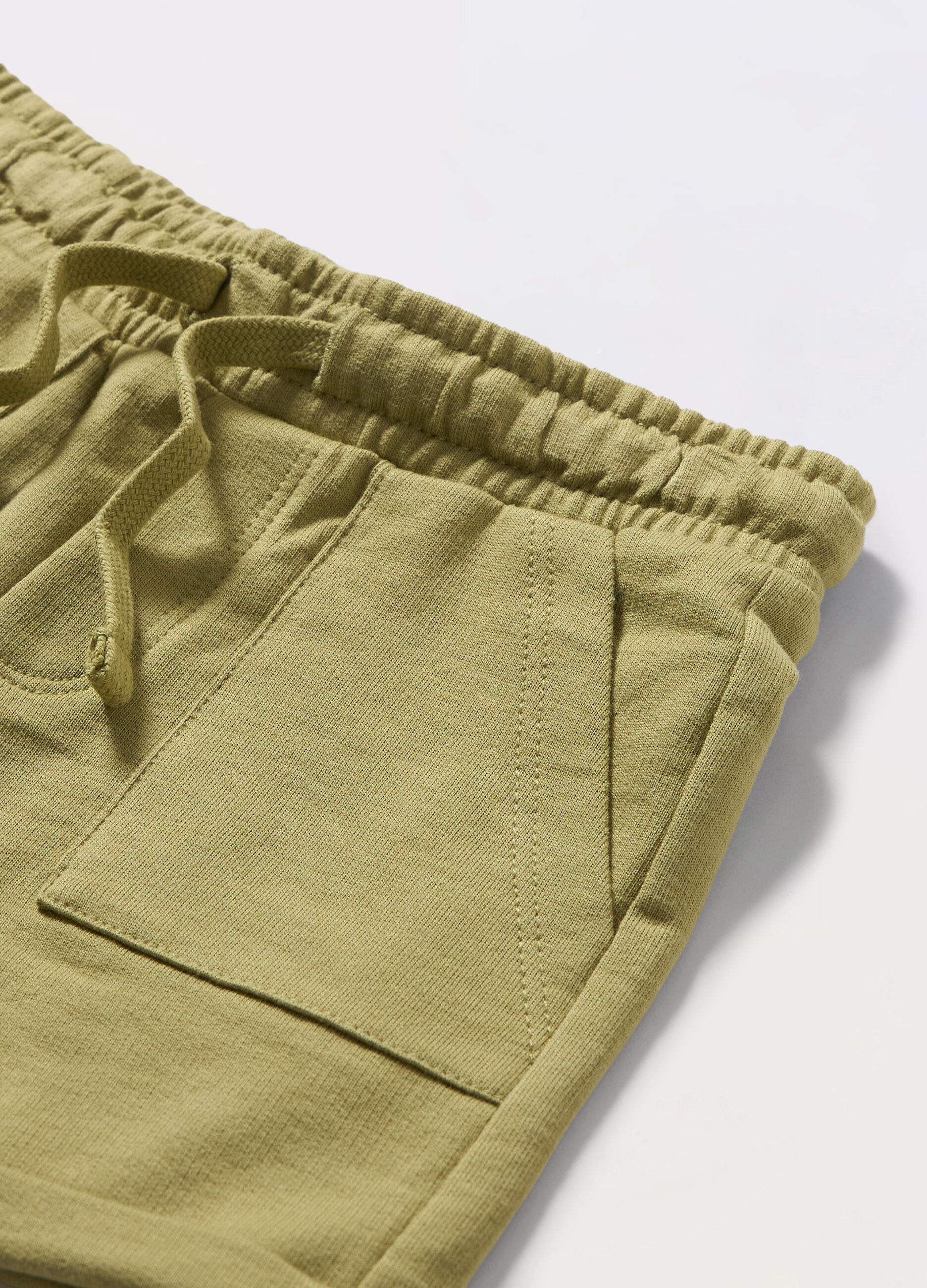 Shorts in french terry di puro cotone neonata