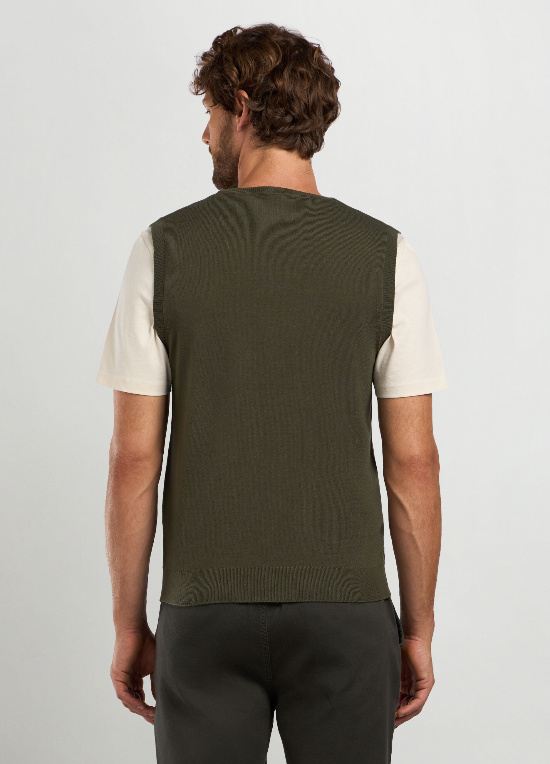 Smanicato collo a V maglia rasata uomo_1