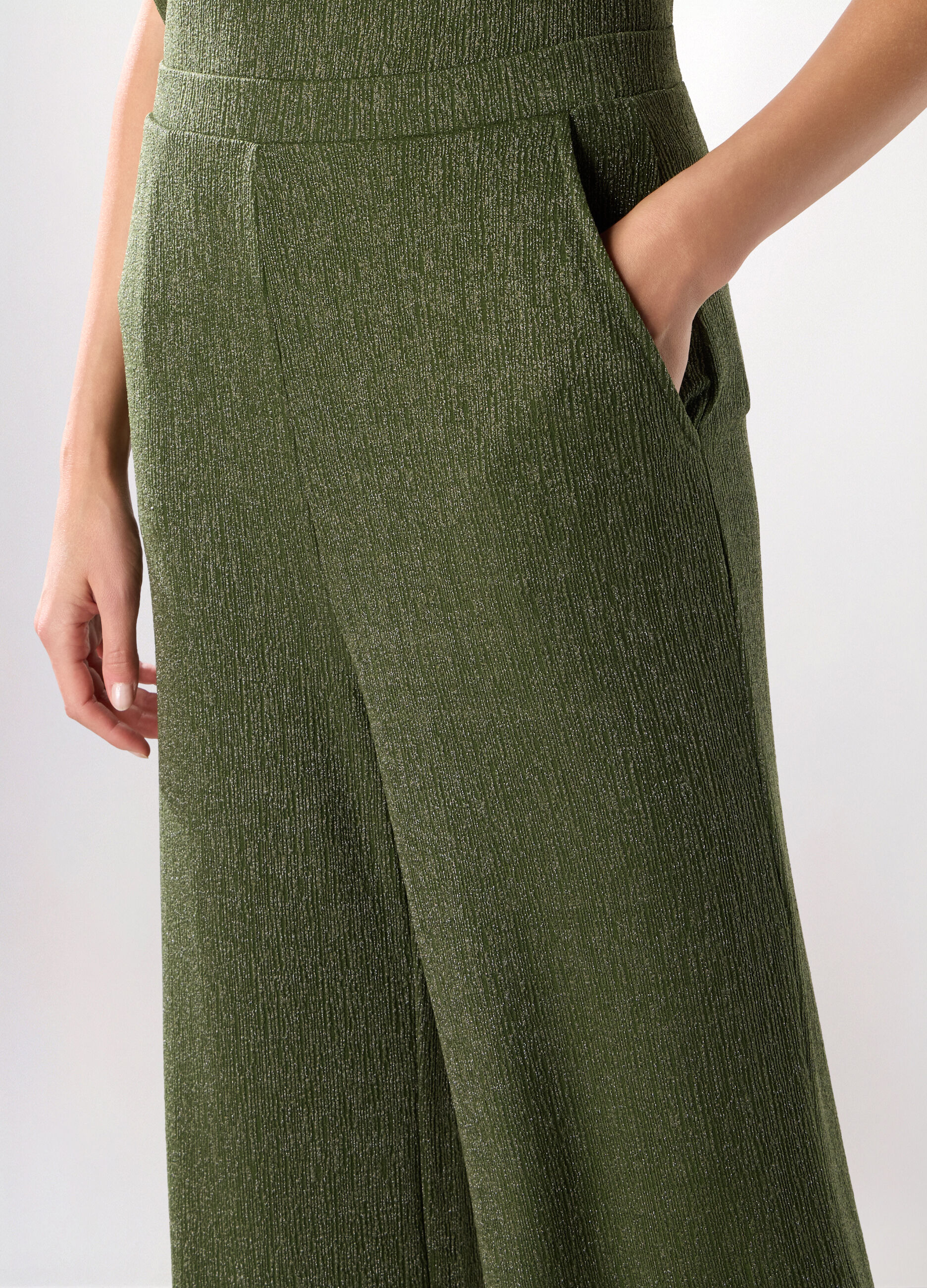 Pantalone palazzo in crinkle e di filo lurex donna_2