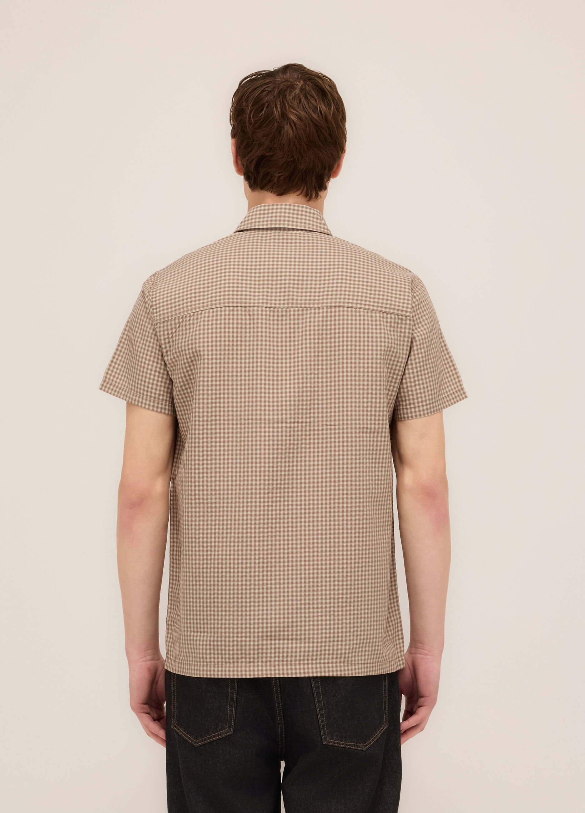 Camicia a maniche corte a quadretti uomo