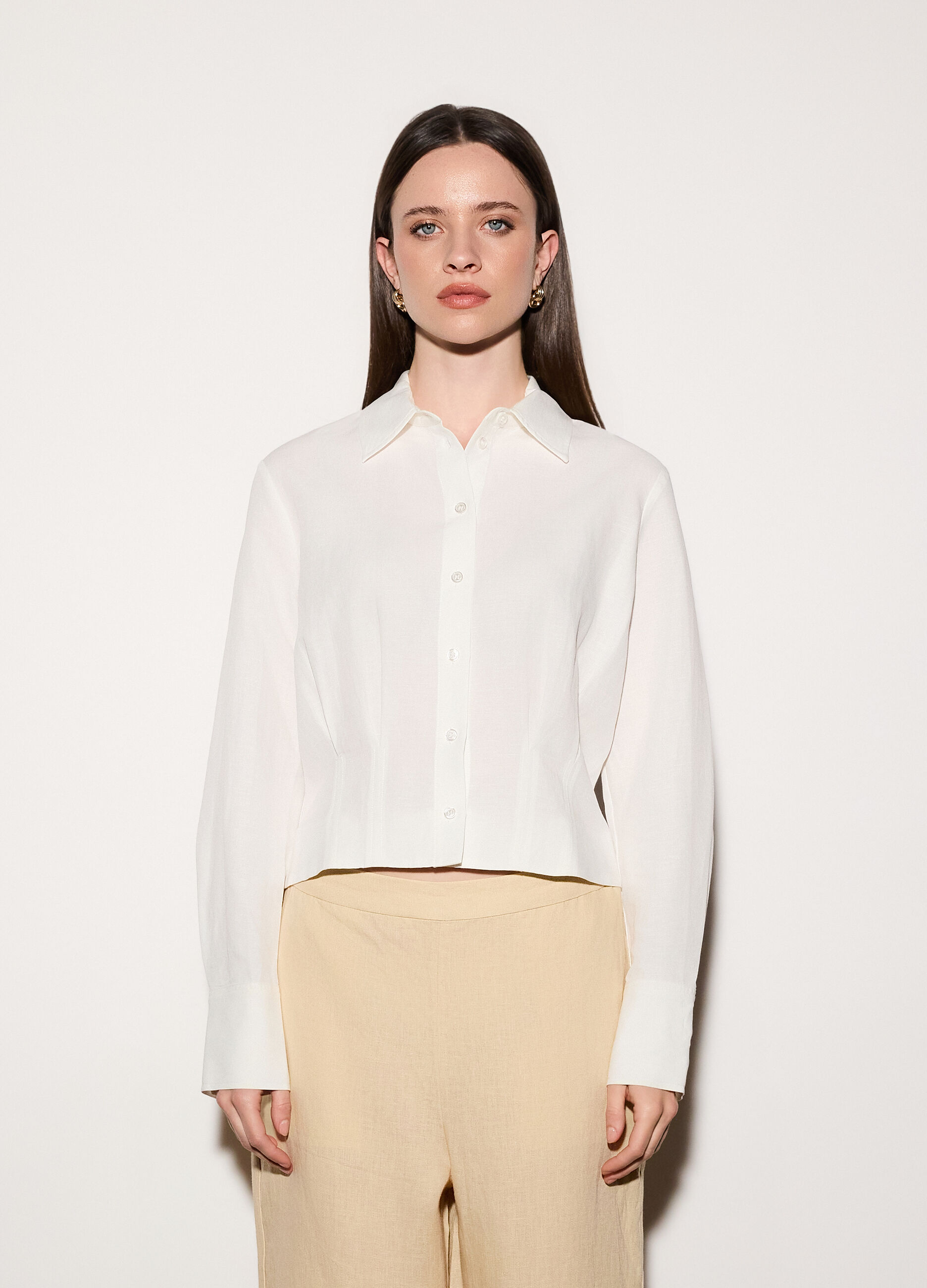 Camicia over fit con collo alla francese donna_1