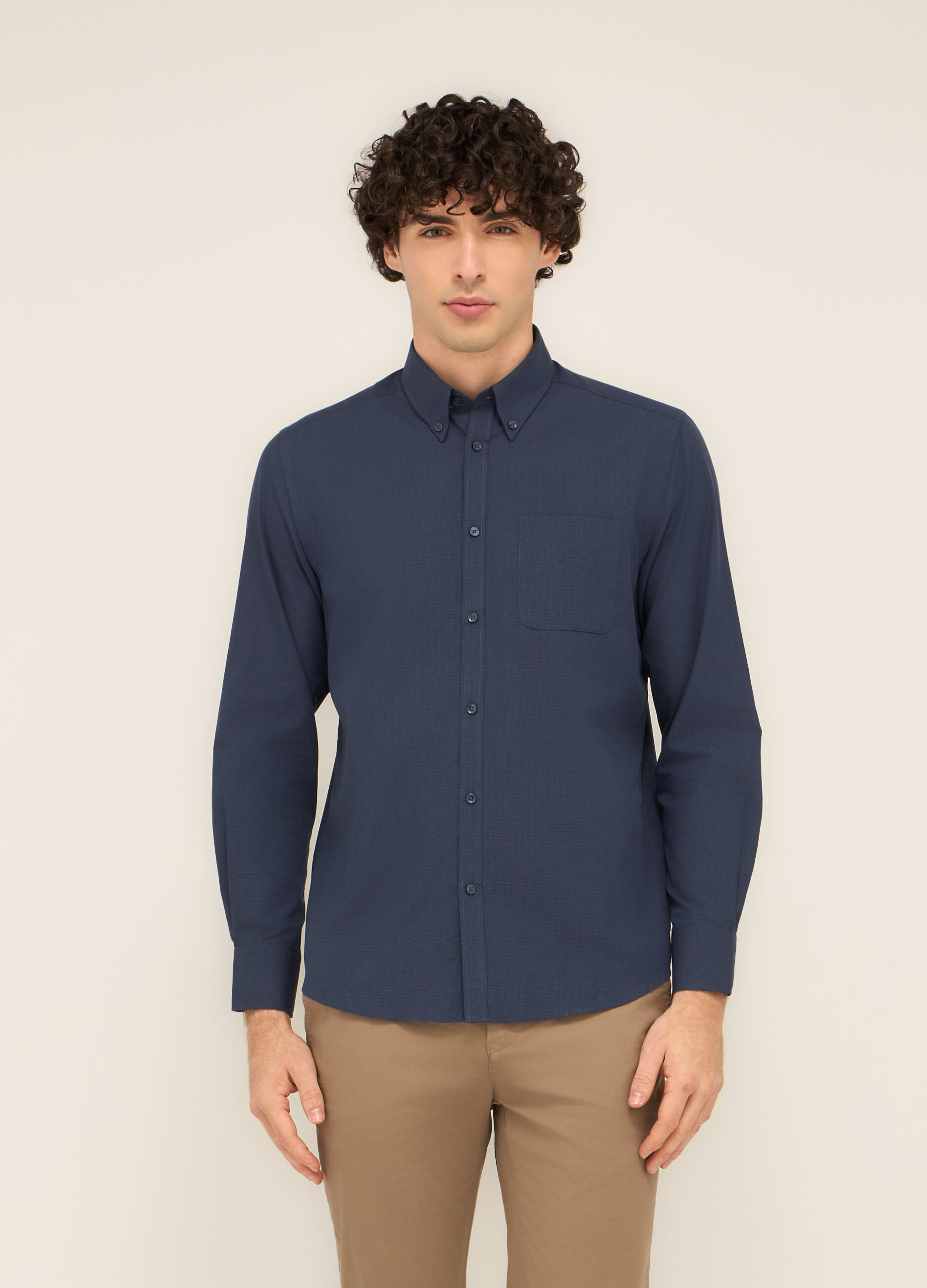 Camicia regular fit in misto cotone con micromotivo uomo_0