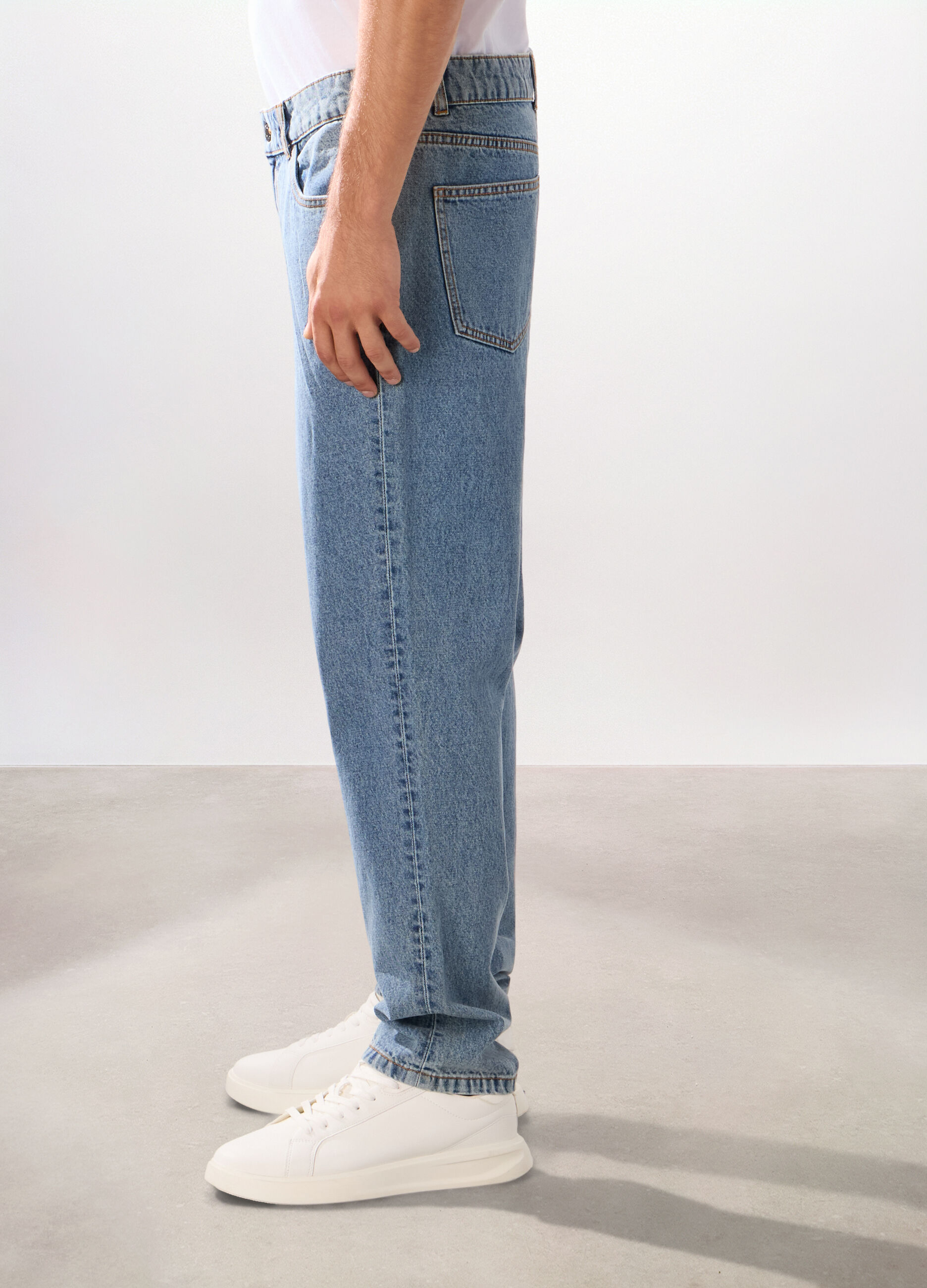 Jeans 5 tasche regular in denim di cotone uomo_1