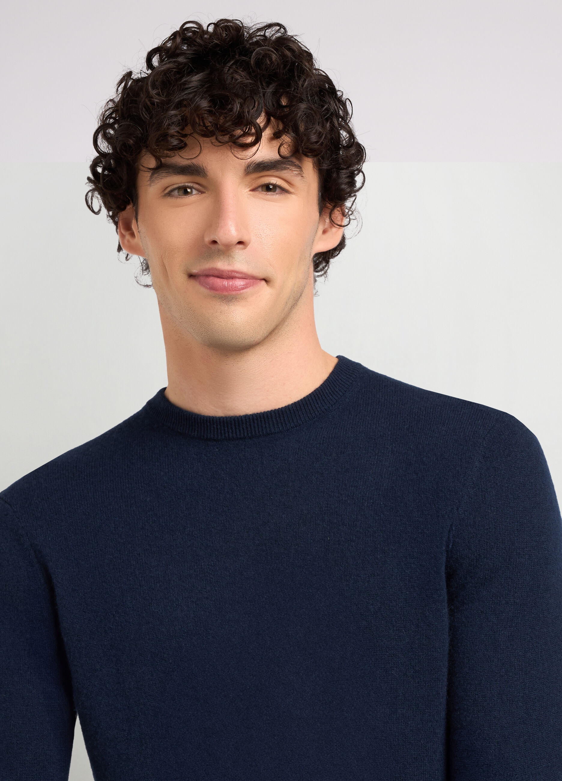 Maglione girocollo in cashmere uomo_2