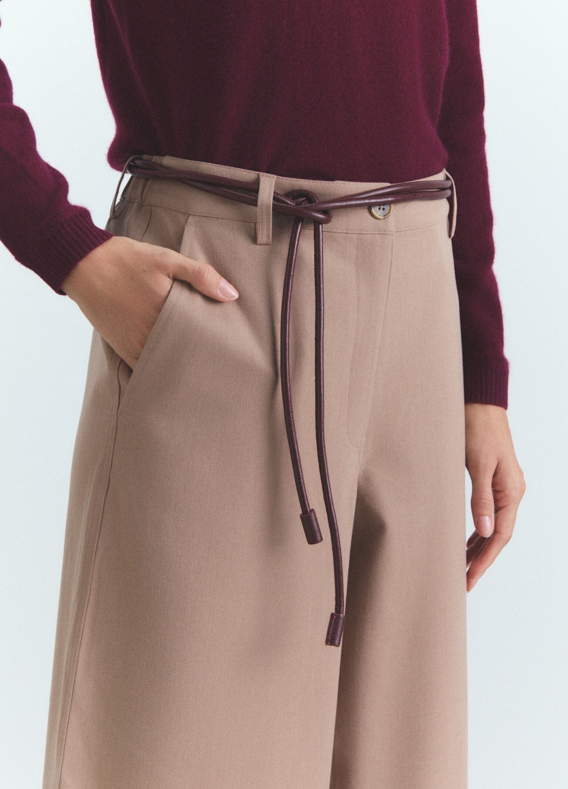 Pantaloni Relaxed Fit misto lana stretch donna_4
