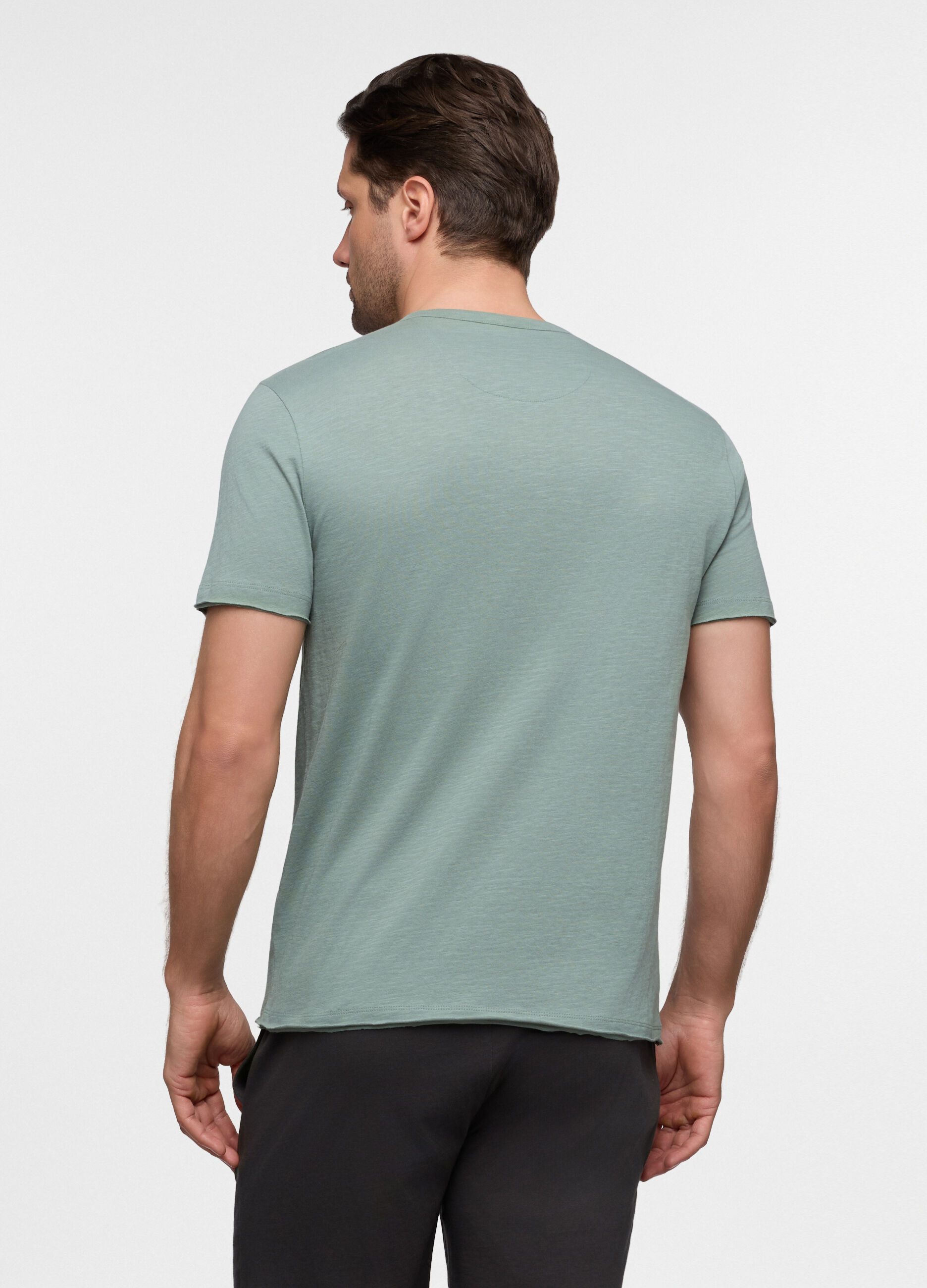 T-shirt collo serafino in cotone uomo_1