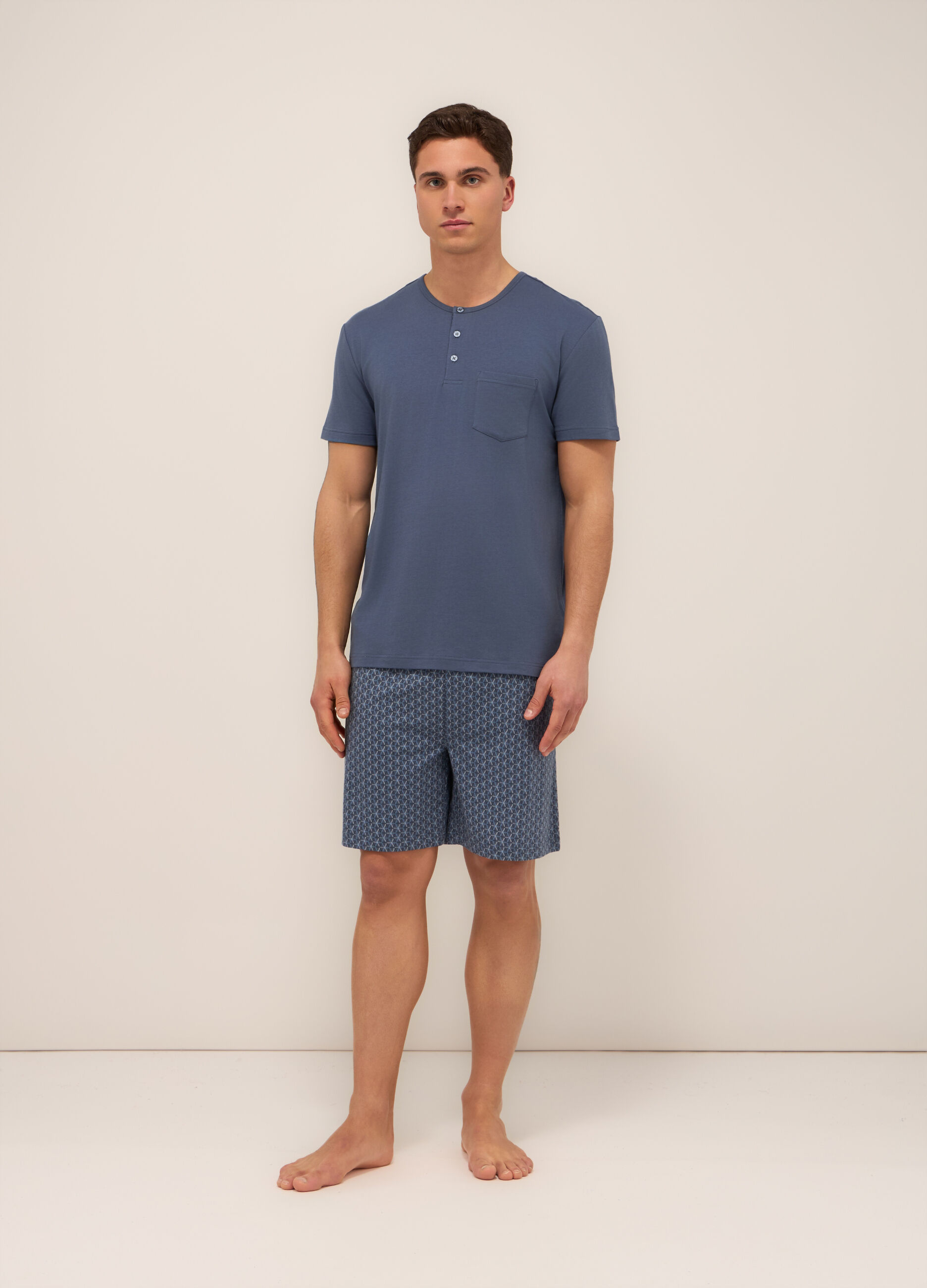 Pigiama corto serafino in cotone stretch uomo_0