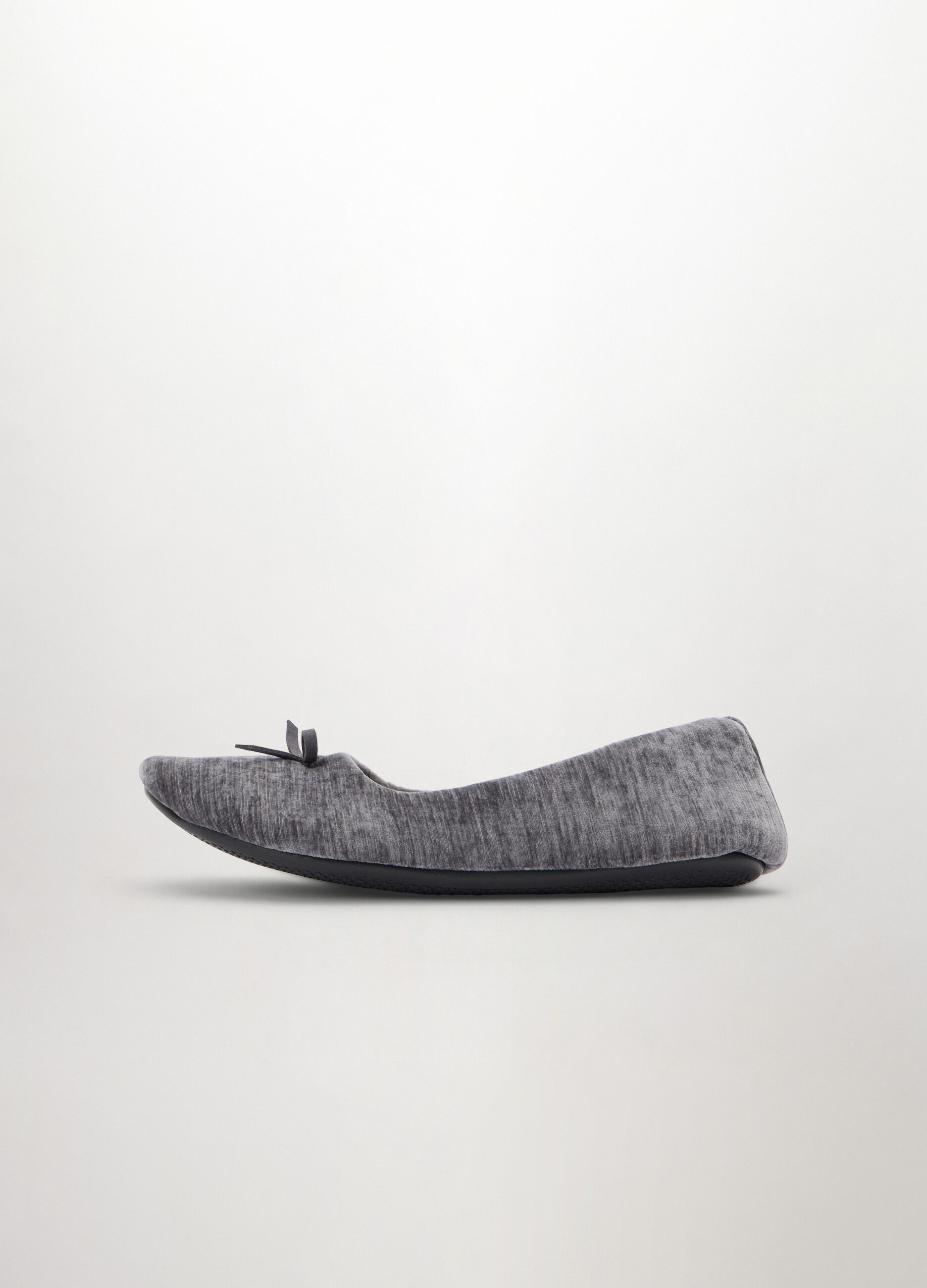 Pantofole chiuse donna_0