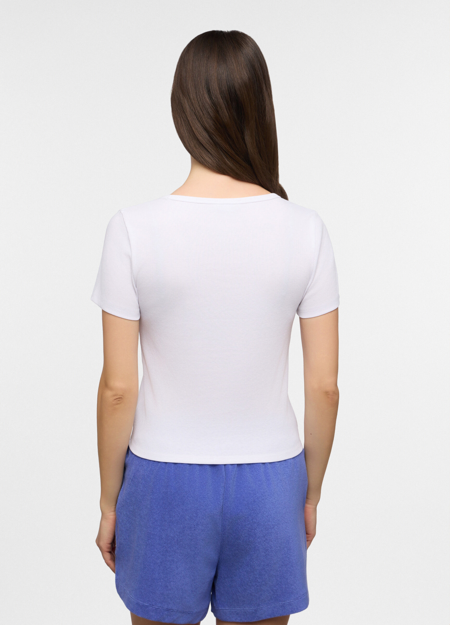 T-shirt con scollo rotondo fitted donna_1