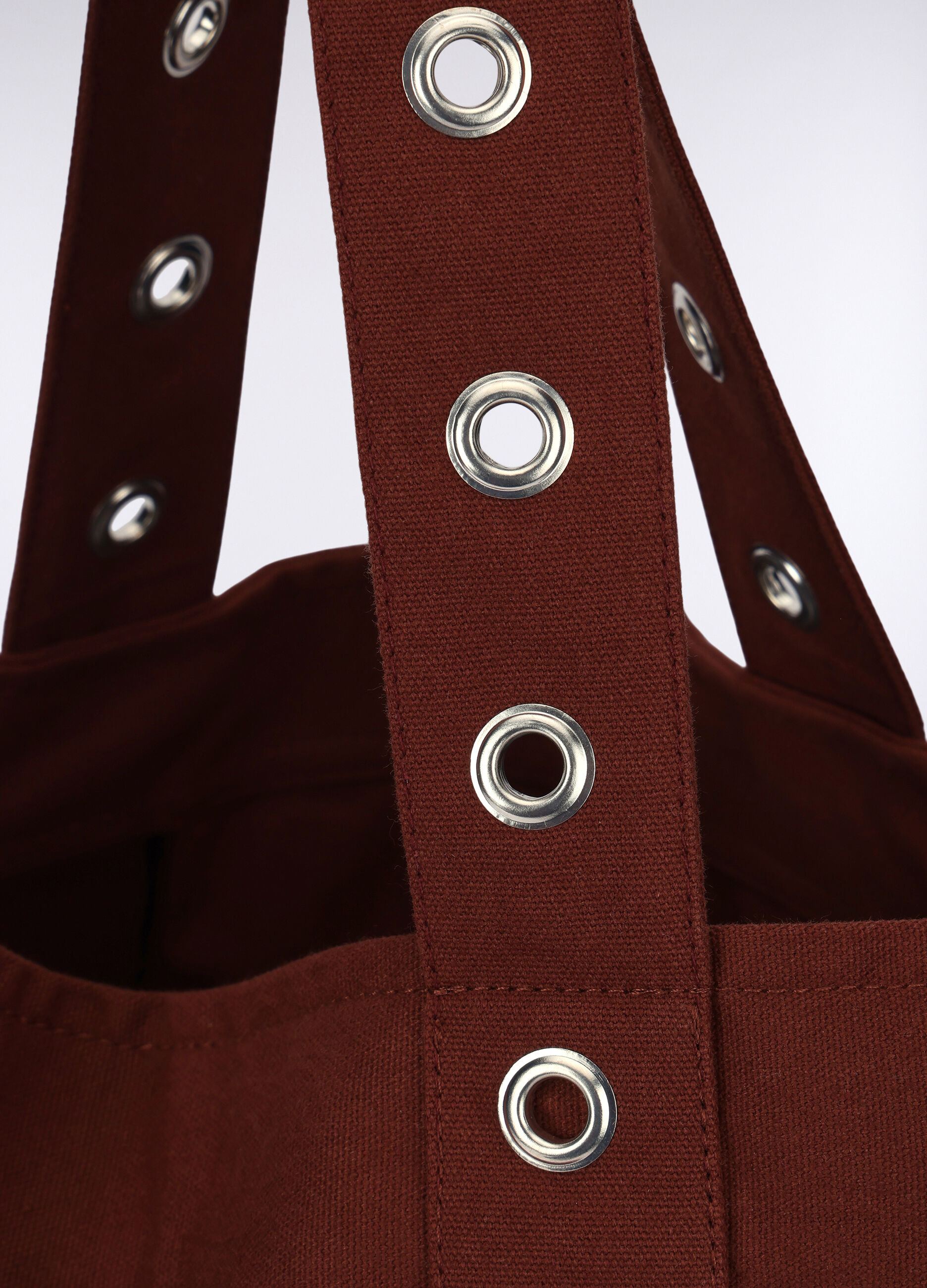 Borsa mare in puro cotone borchiata donna_1