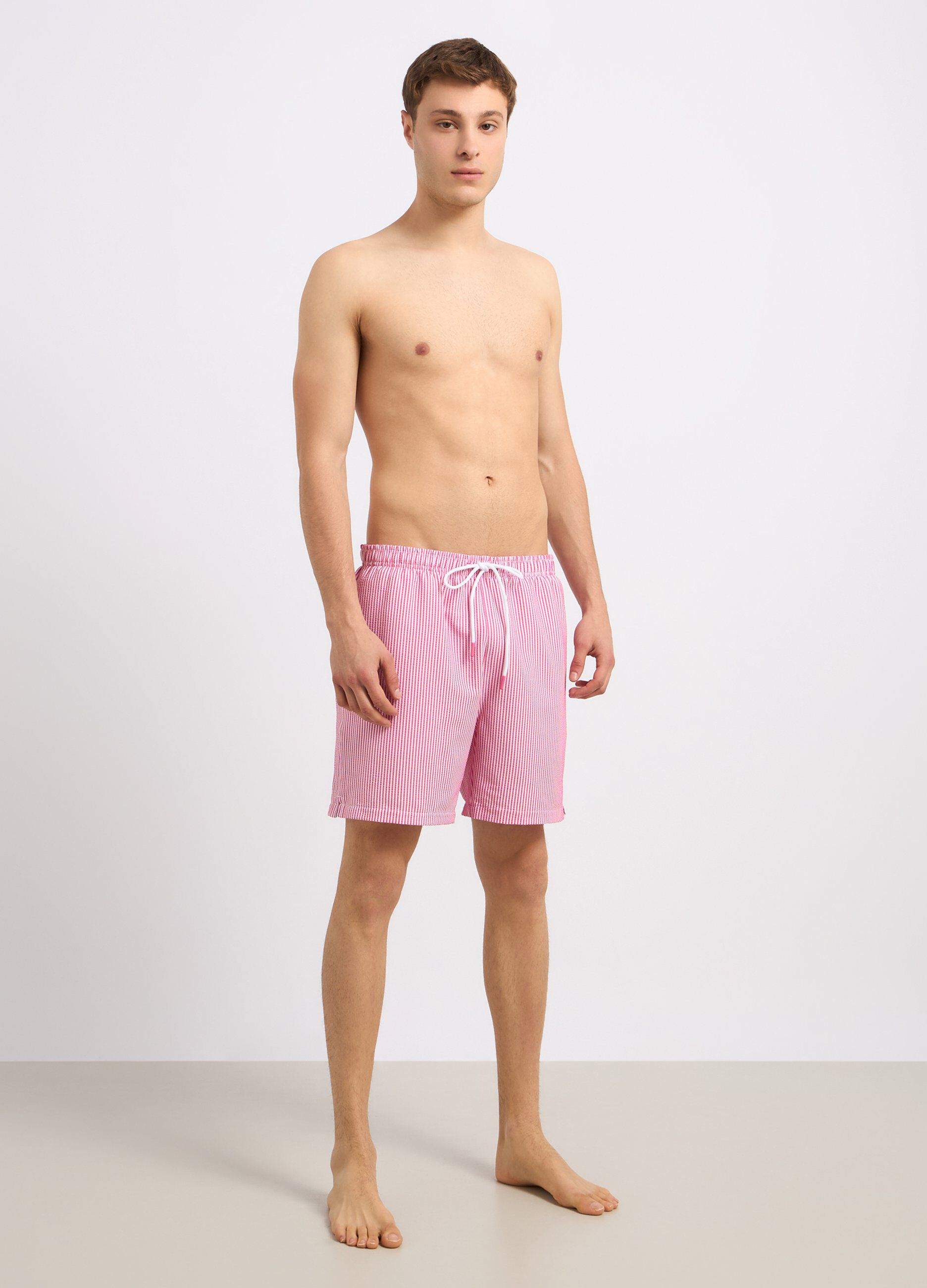 Costume shorts con motivo a righe uomo_0