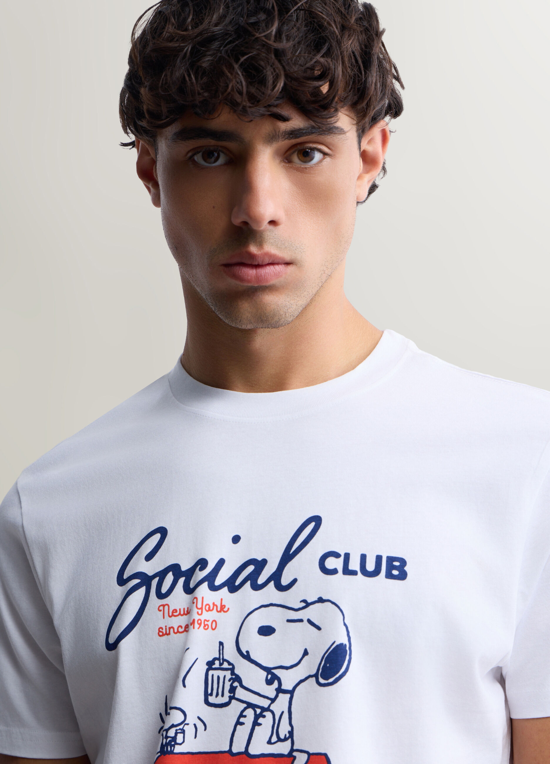 T-shirt girocollo in cotone con stampa Peanuts uomo