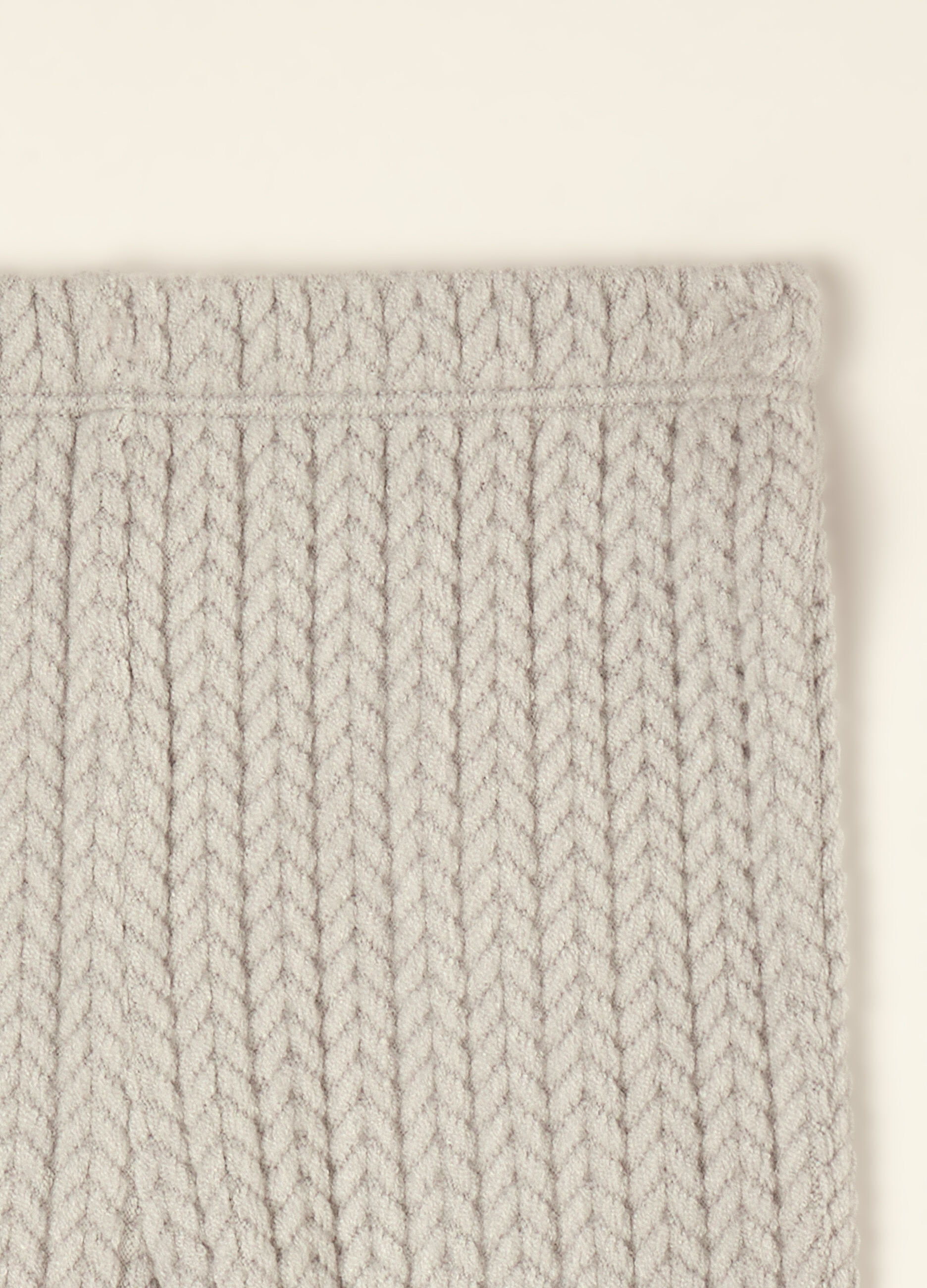 Completo bianco in cotone elasticizzato con ghettine_3
