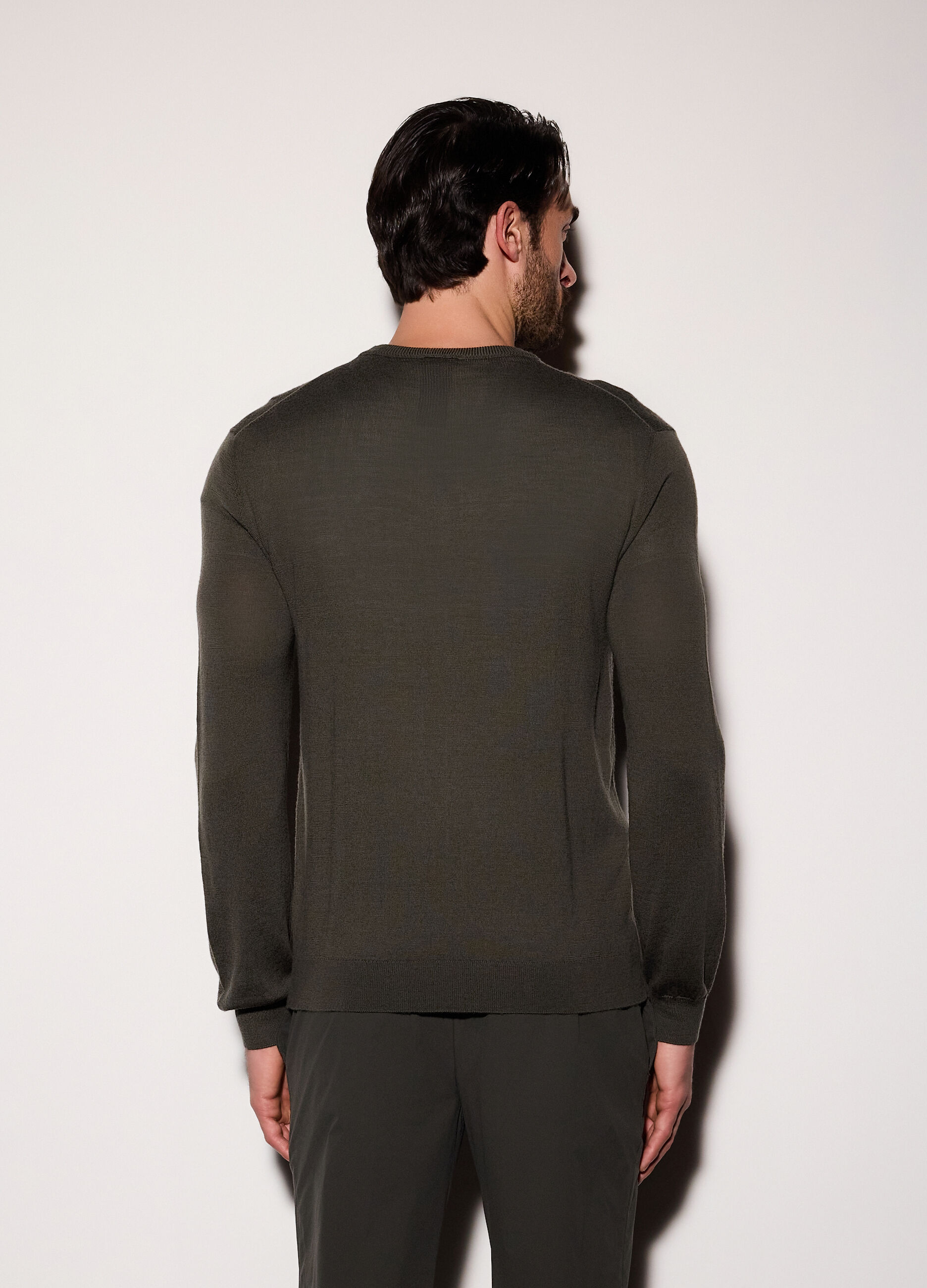 Maglione girocollo in lana merino uomo_1