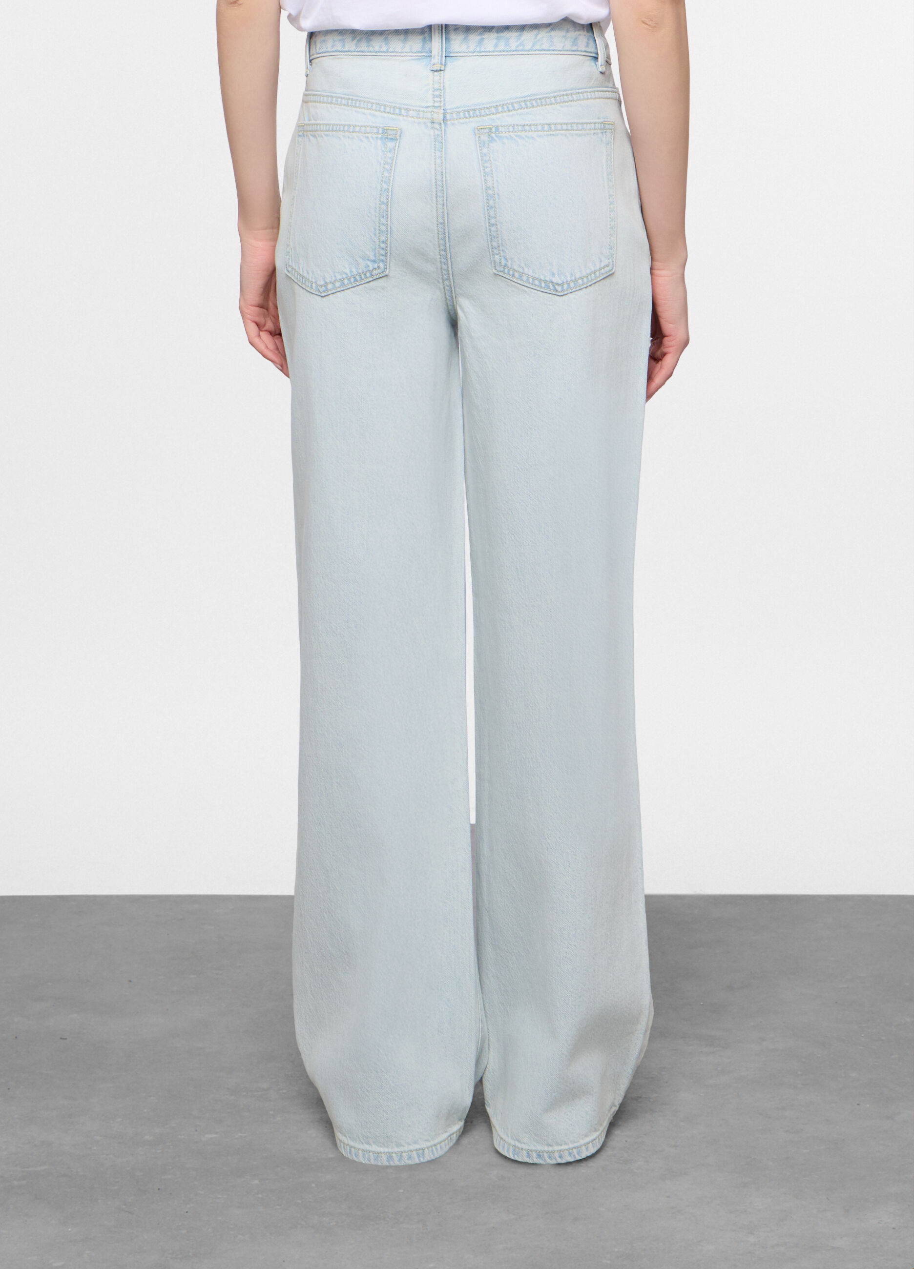 5 Tasche fit Wide con fondo risvoltato in denim donna_2