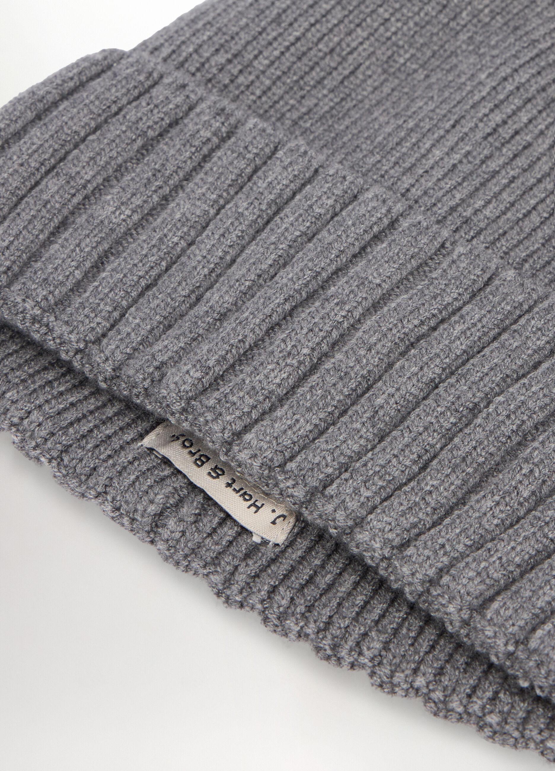 Berretto con risvolto a coste uomo_2