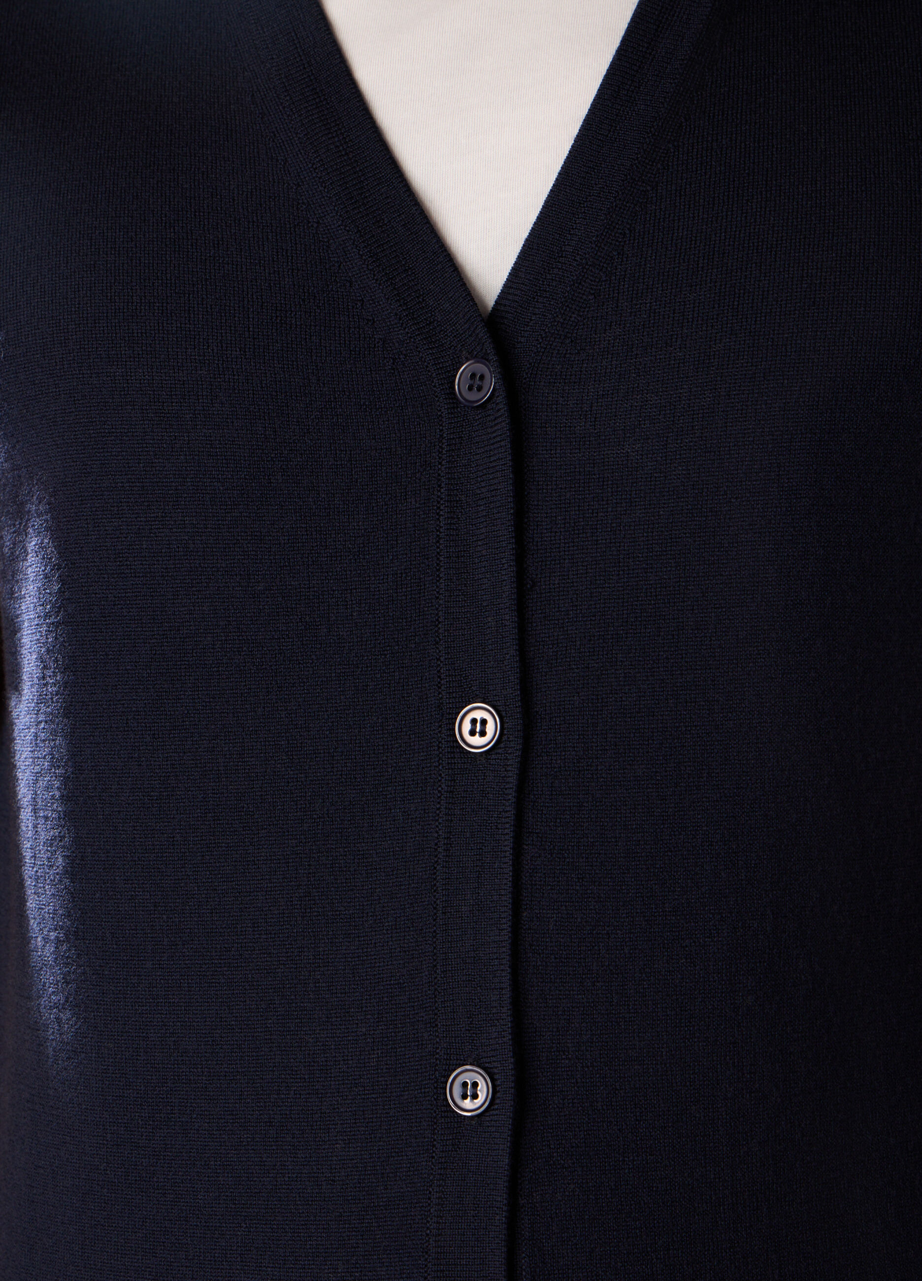 Gilet collo a V in lana merino uomo_2