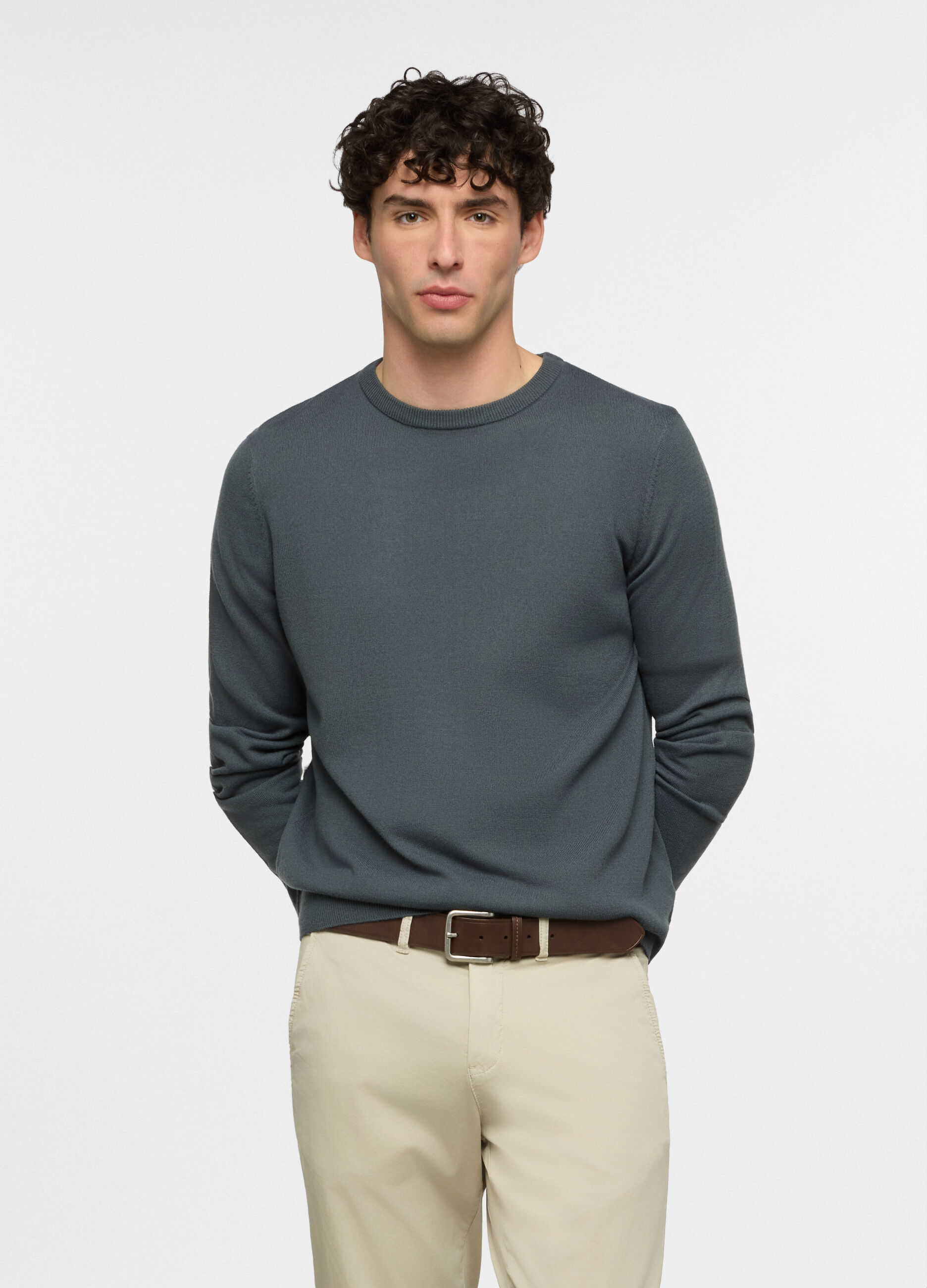 Maglione girocollo a maglia rasata uomo_0