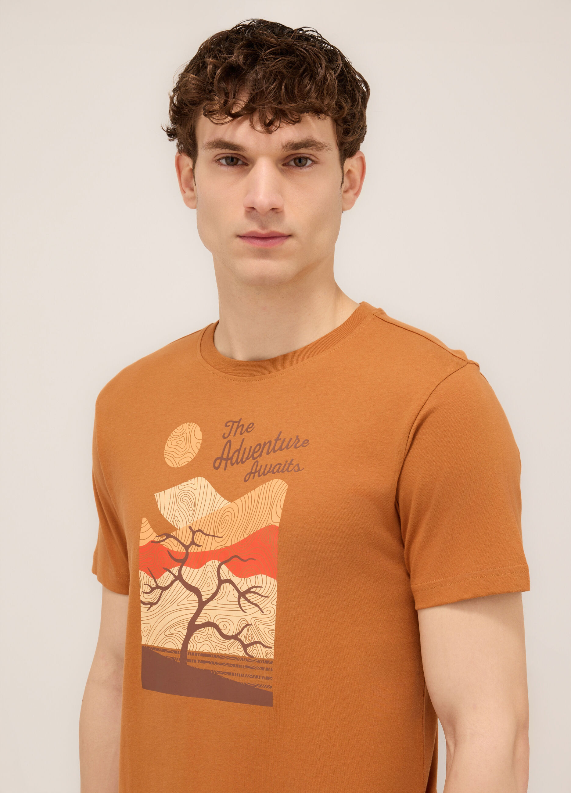 T-shirt girocollo stampa avvantura_2