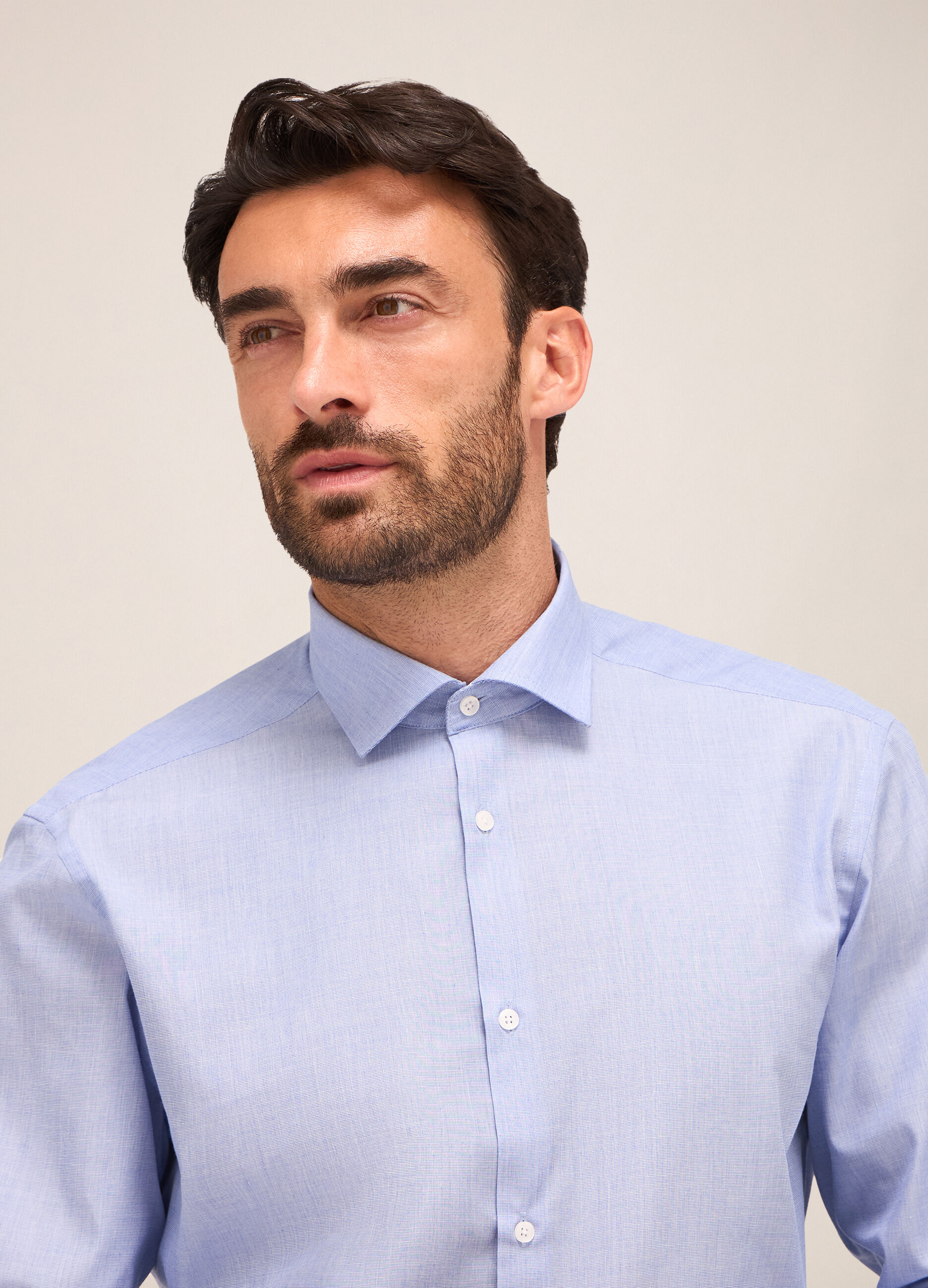 Camicia regular fit colletto francese in misto cotone uomo_2