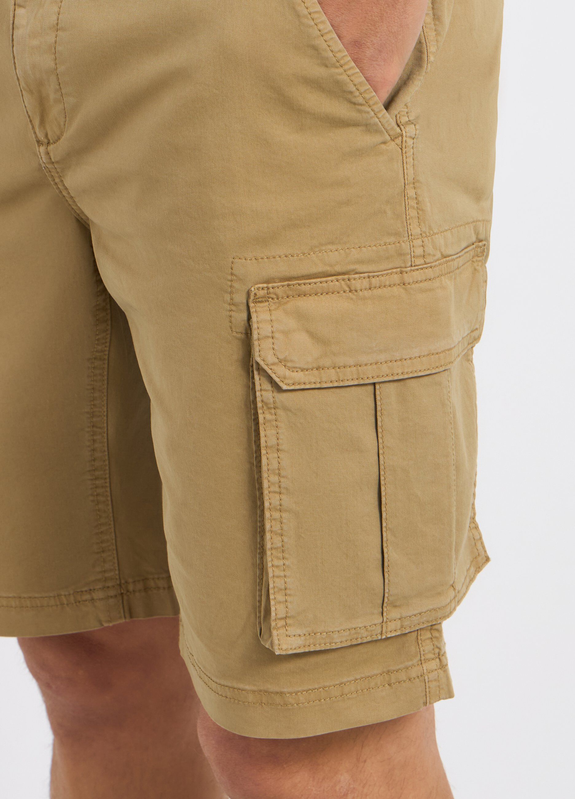 Bermuda cargo in cotone stretch uomo_2