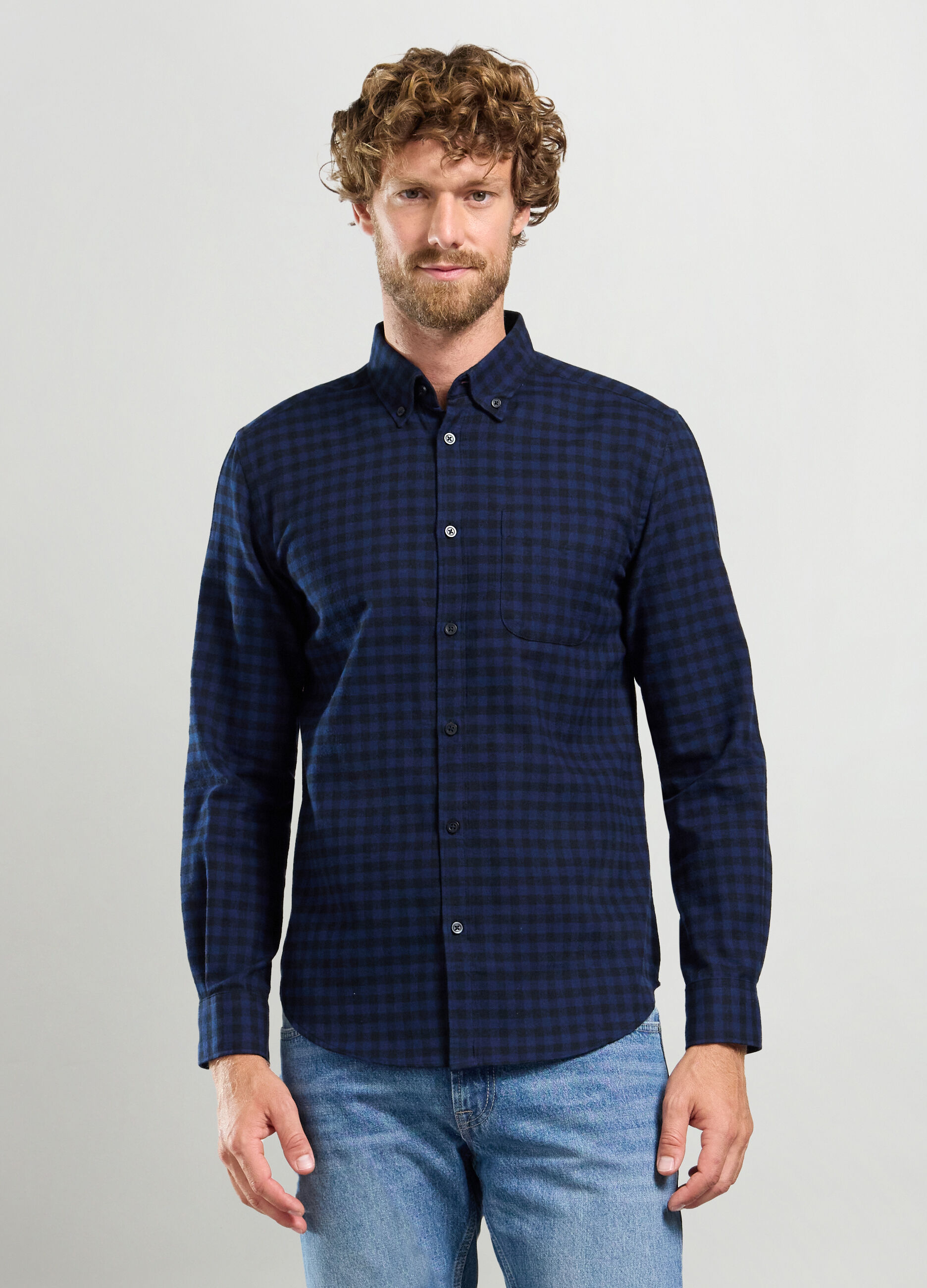 Camicia regular fit con colletto button-down in flanella uomo_0