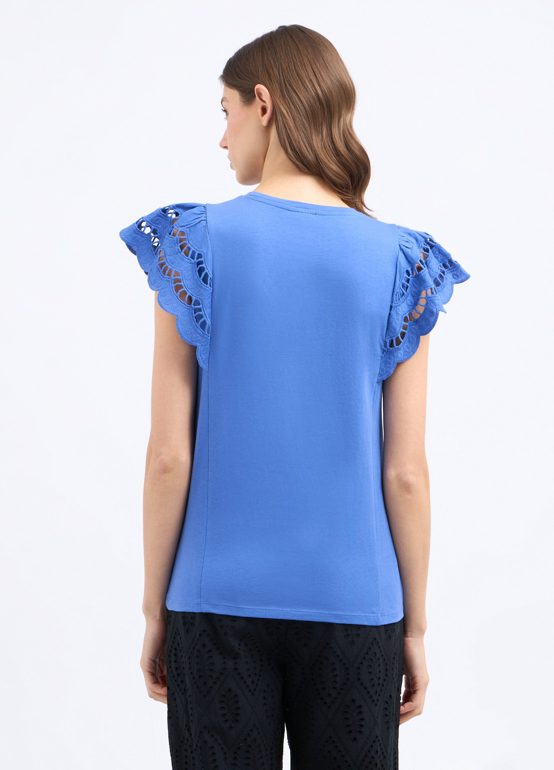 T-shirt con maniche ad aletta lavorate donna_1