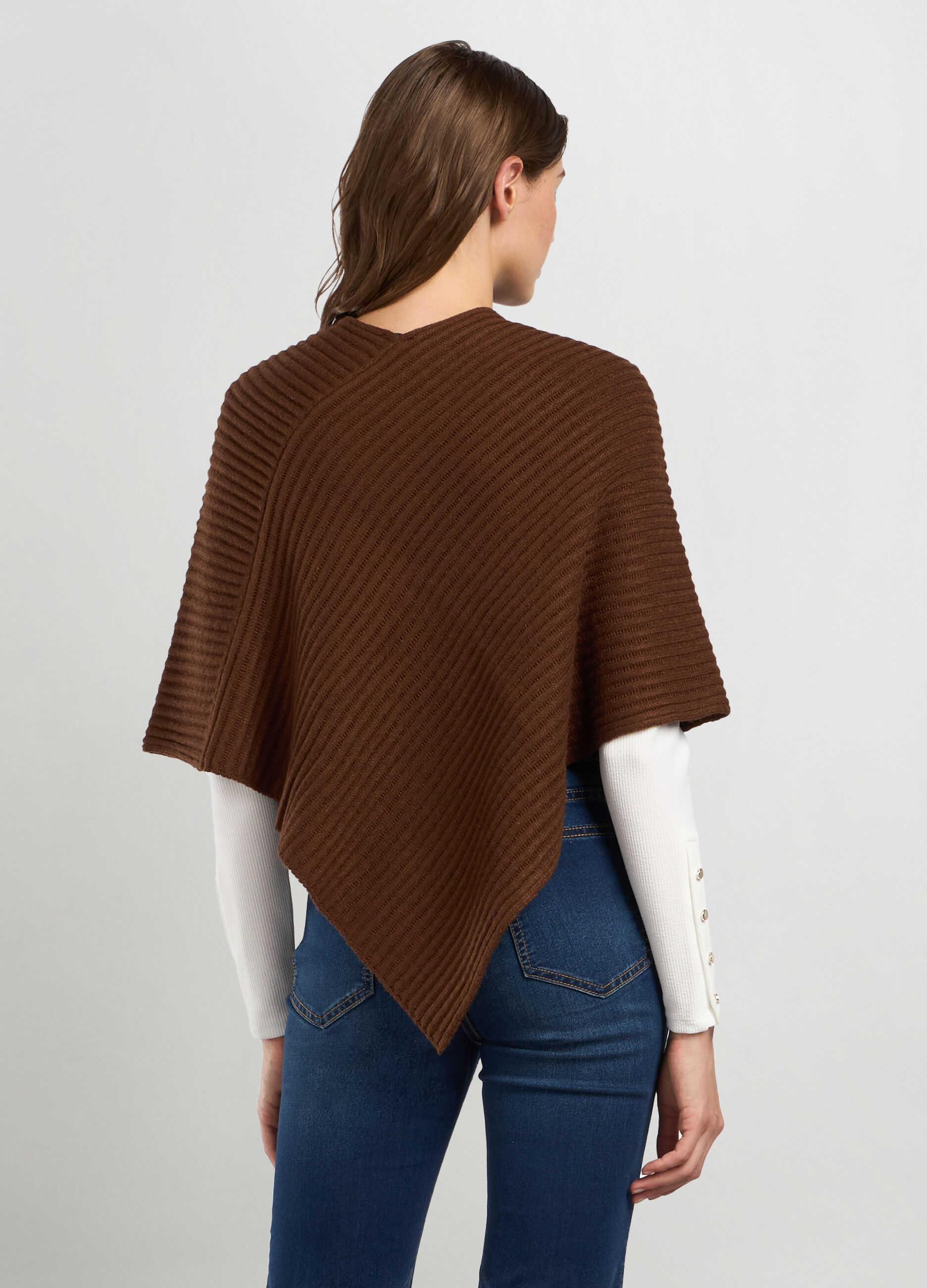 Poncho tricot con lavorazione jacquard _1