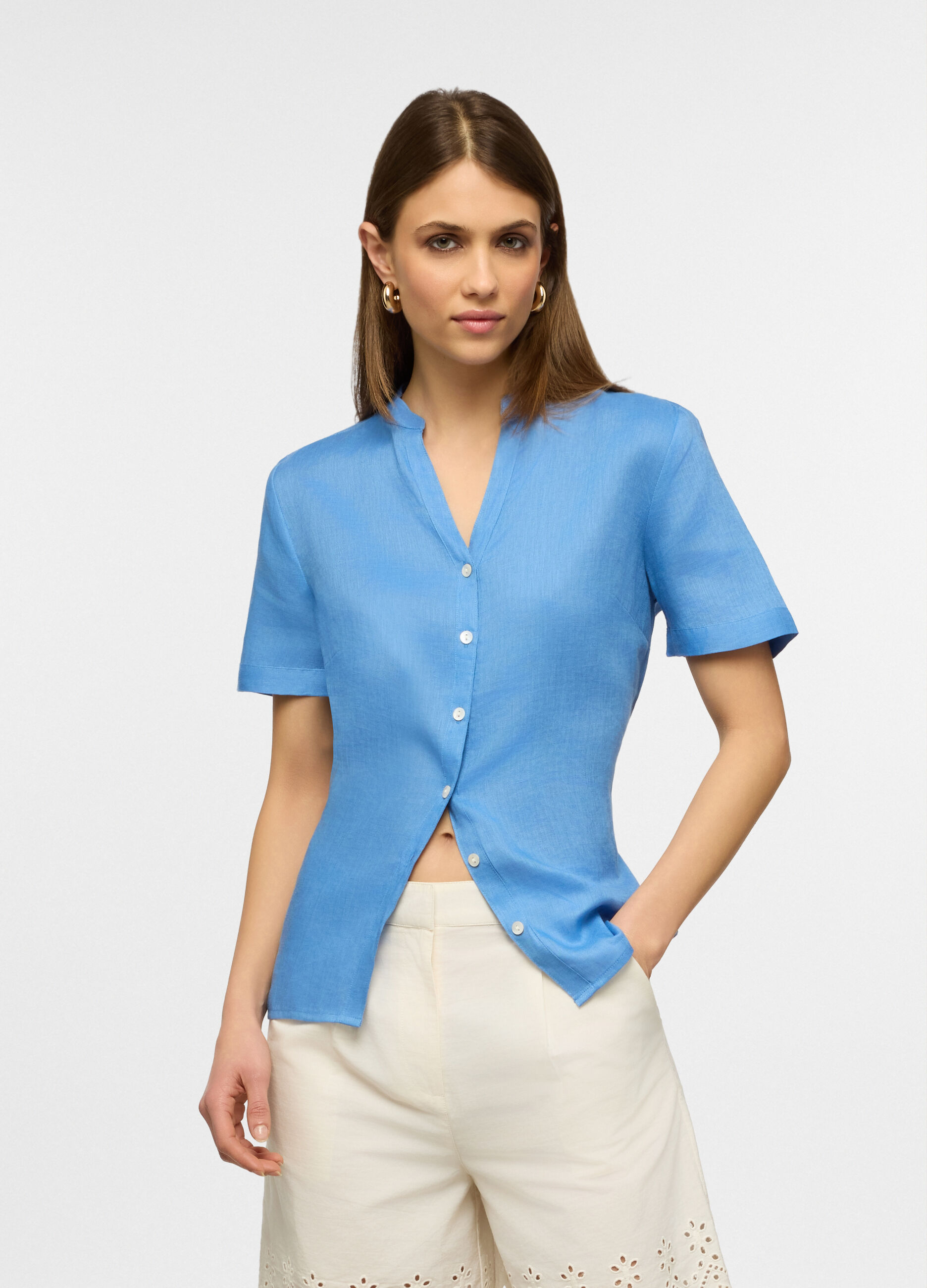 Camicia fit regular con colletto coreano in puro lino donna_0