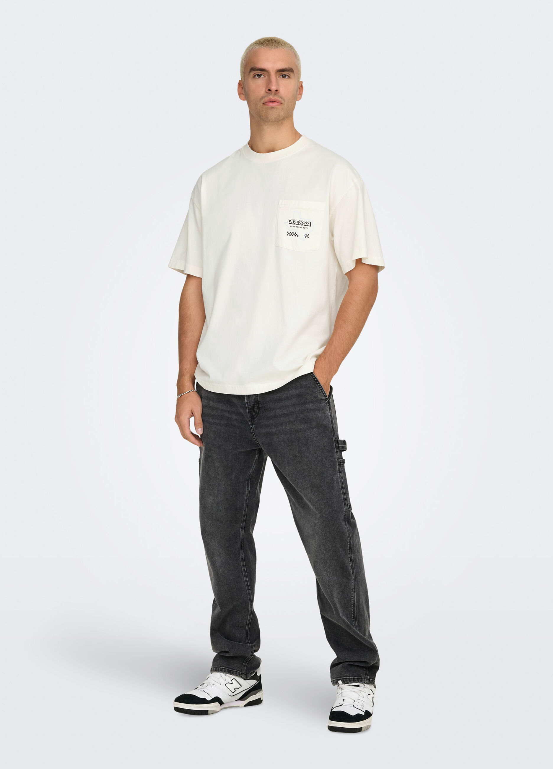 T-shirt oversize con stampa uomo_2