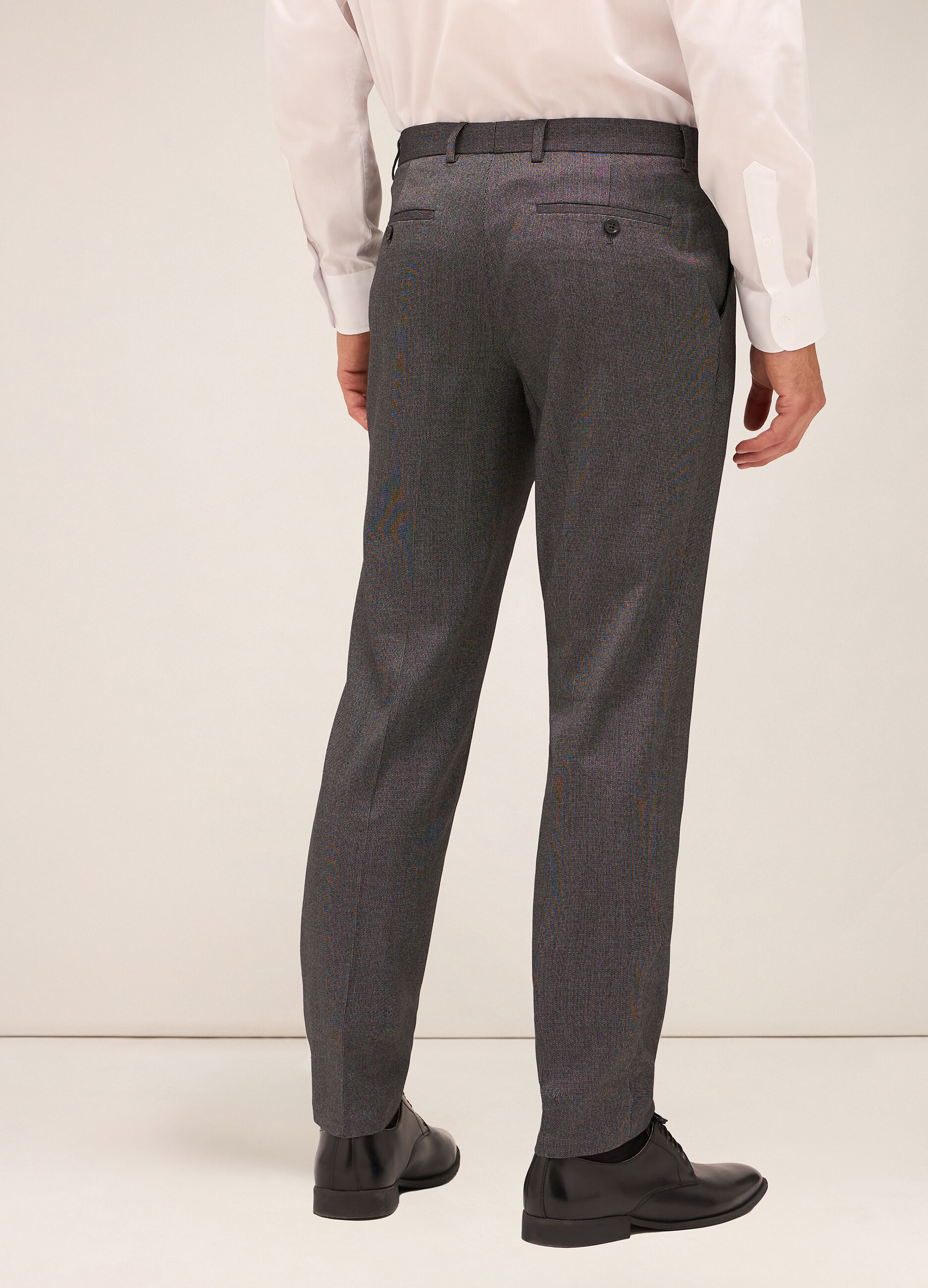 Pantalone slim fit in tessuto stretch uomo_1