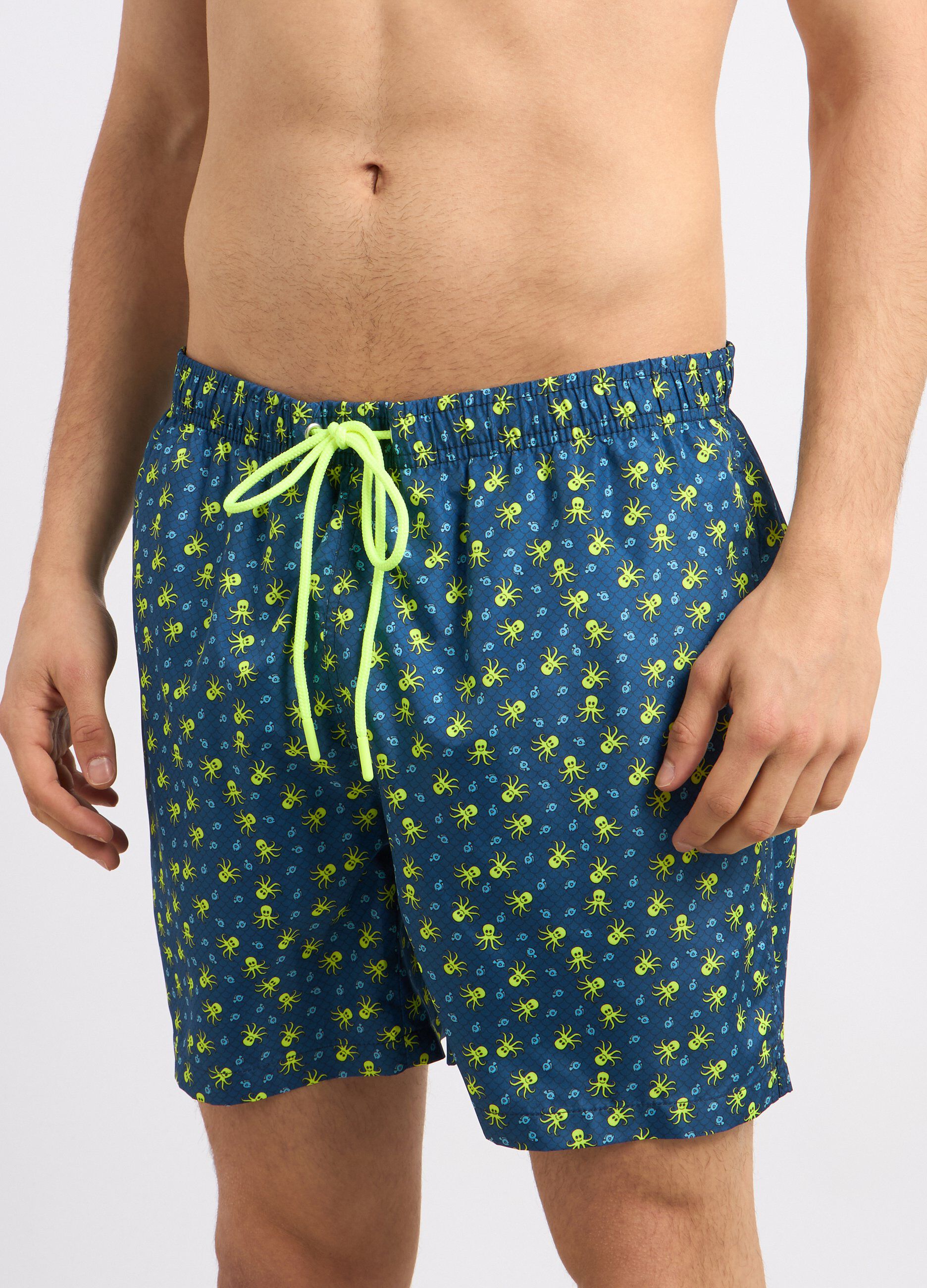 Costume shorts con stampa uomo_2