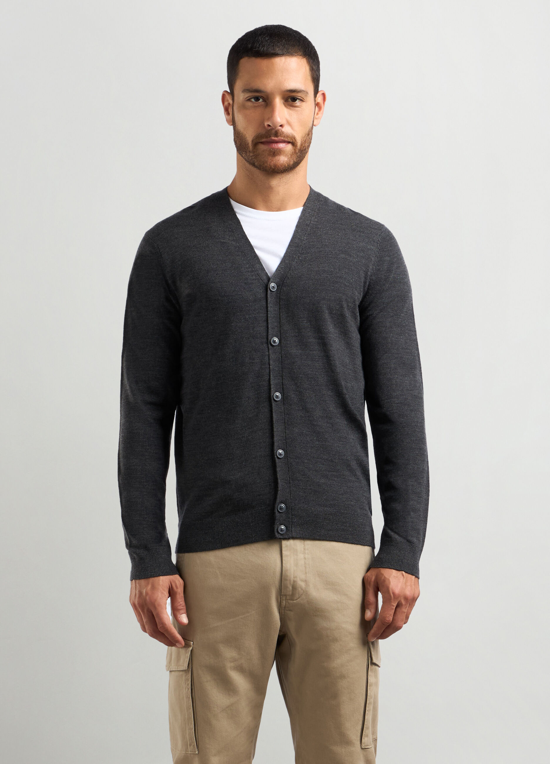 Cardigan collo a V maglia rasata uomo_0