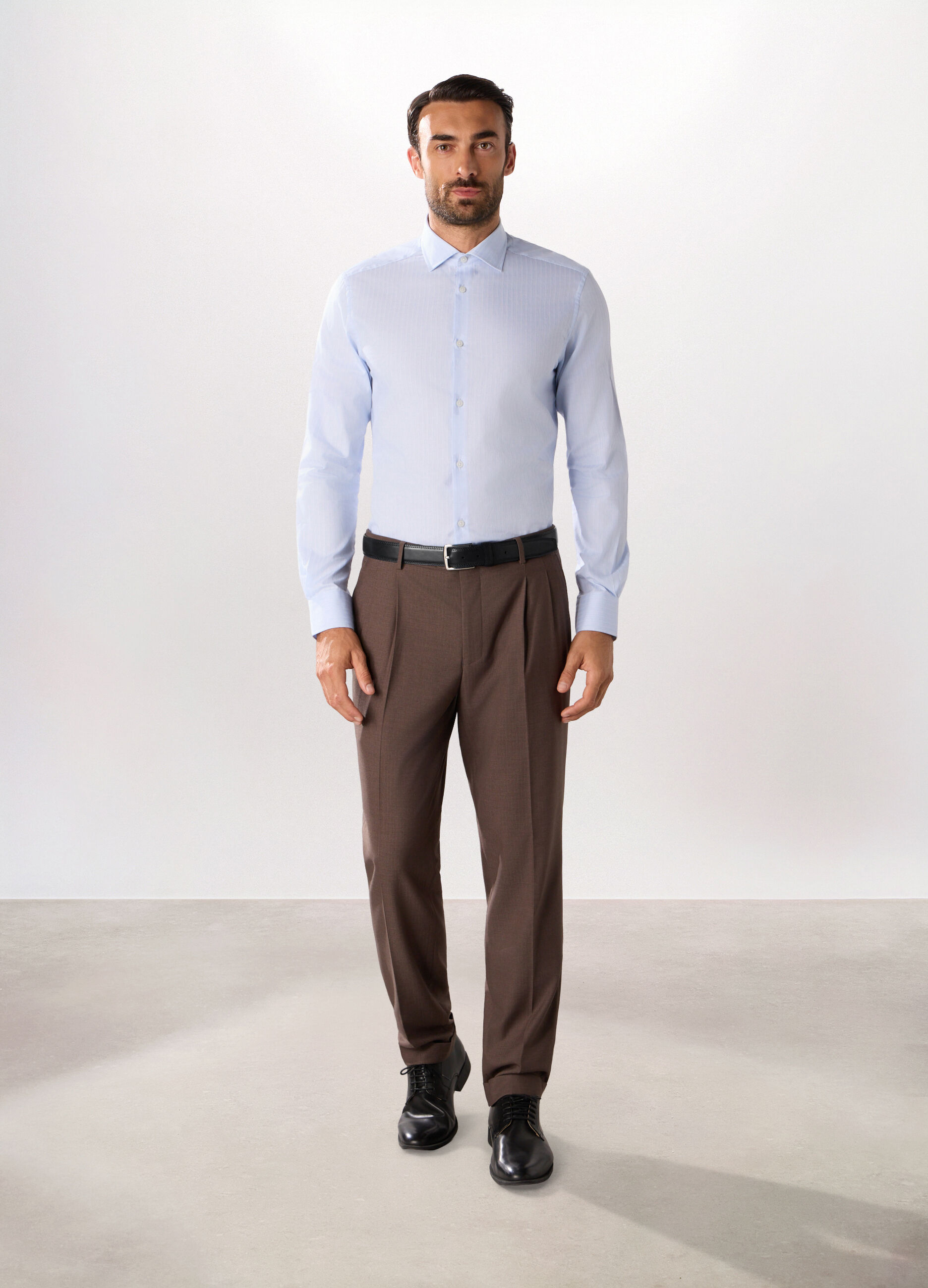 Pantalone regular con motivo a lisca di pesce uomo_0